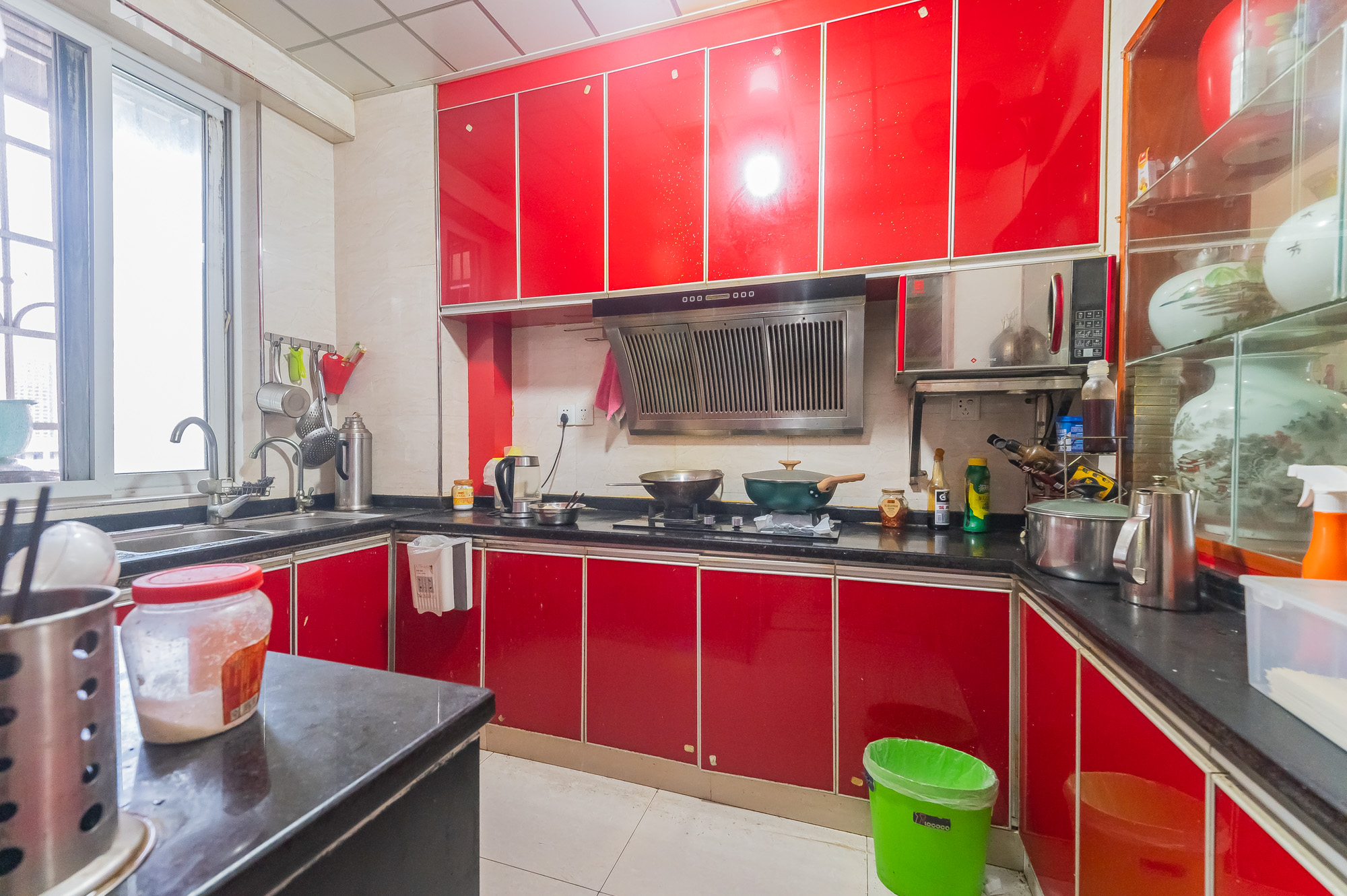 开源鑫景  3室2厅2卫    83.0万 开源鑫景  3室2厅2卫    83.0万厨房