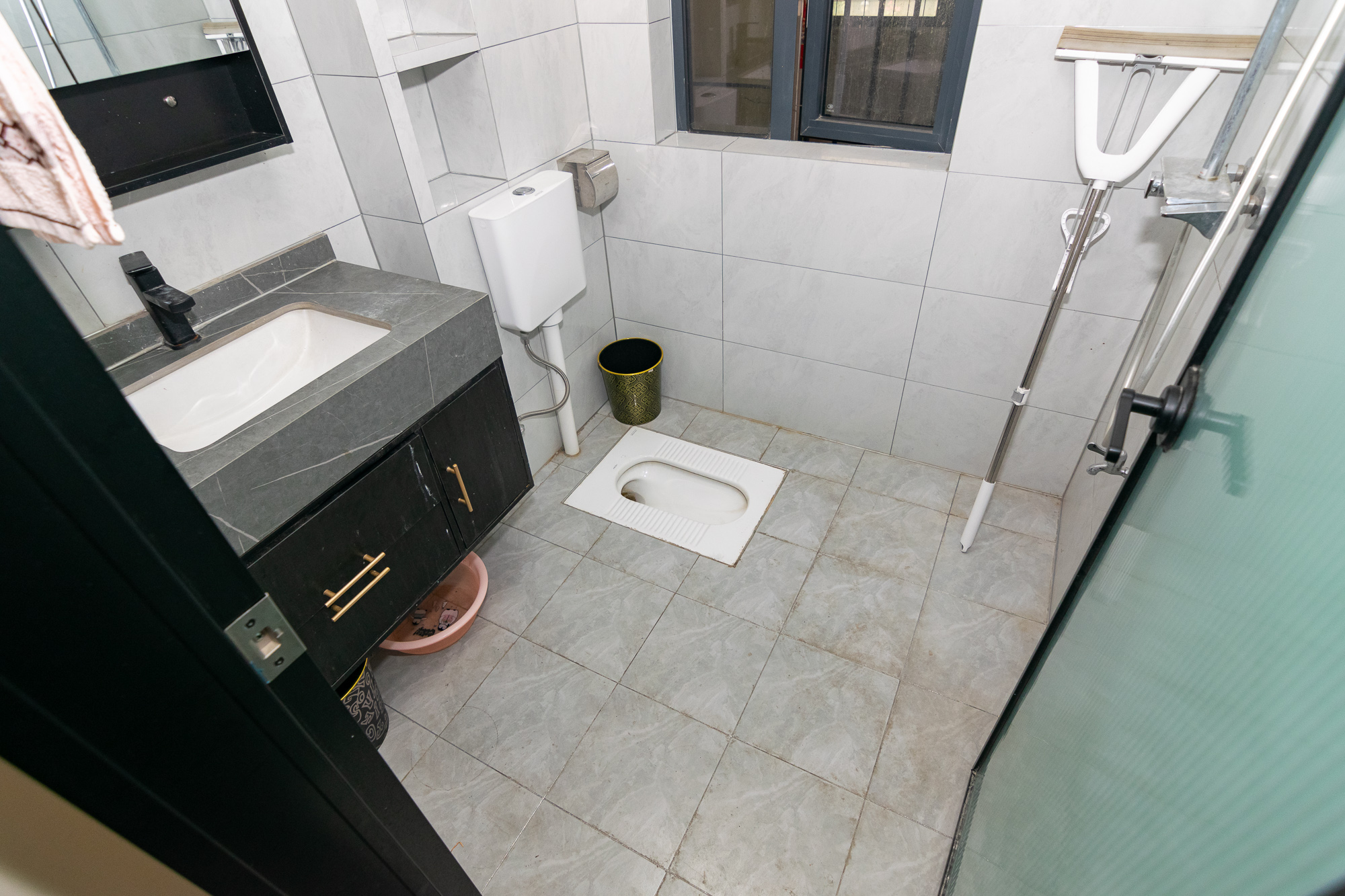 澳海谷山府 4室2厅2卫 103.8万 澳海谷山府 4室2厅2卫 103.8万卫生间