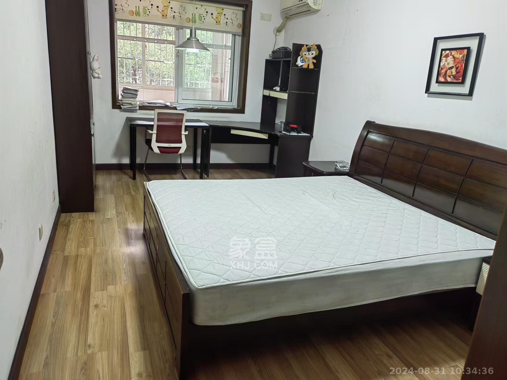 鑫邮小区  3室2厅2卫   2400.00元/月室内图