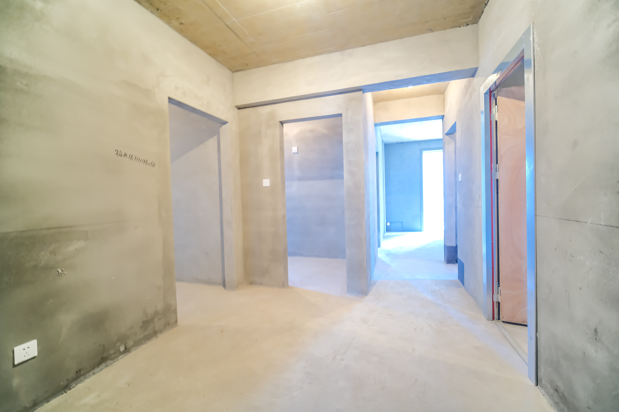 荣盛花语城  3室2厅1卫    58.0万 荣盛花语城  3室2厅1卫    58.0万客厅