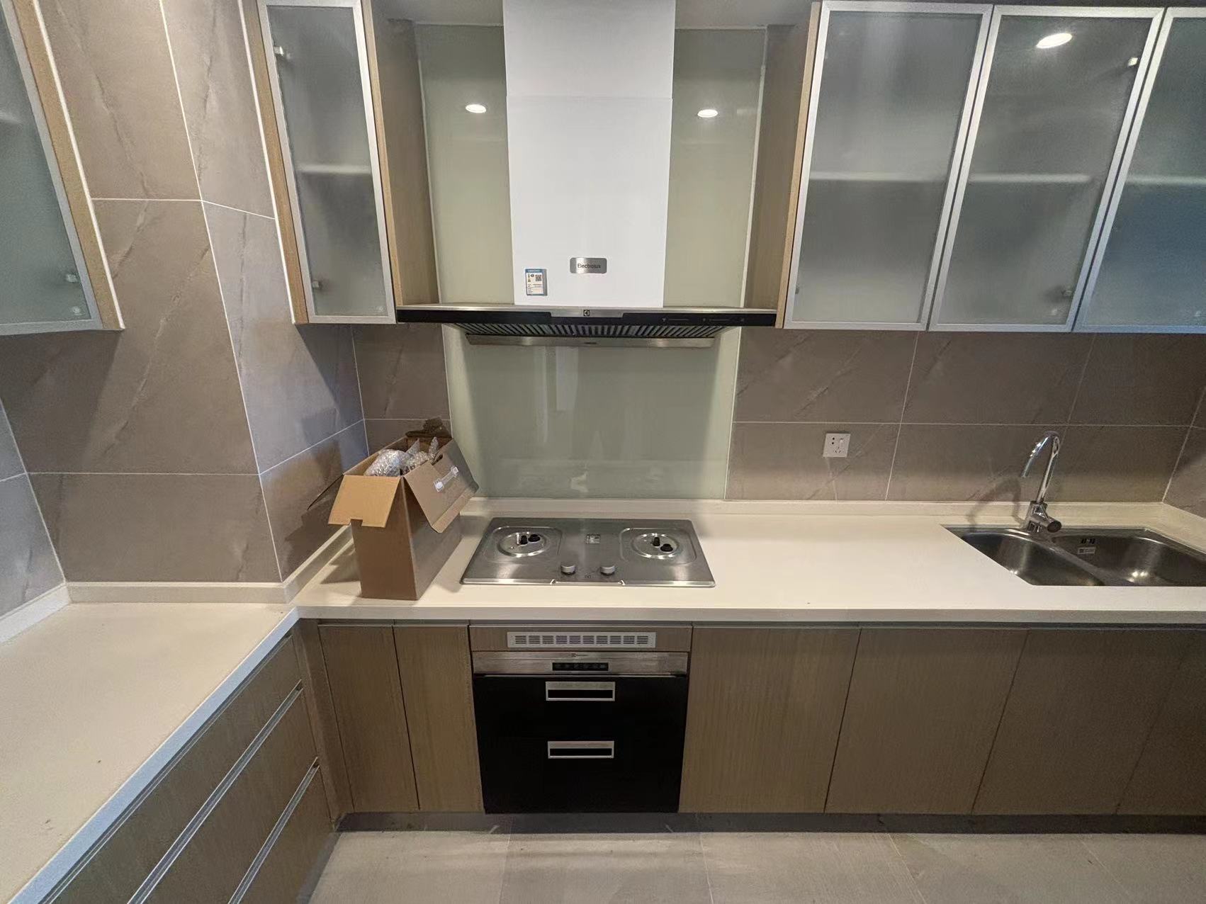 晋合湘水湾六期  3室2厅2卫    102.0万 晋合湘水湾六期  3室2厅2卫    102.0万室内图