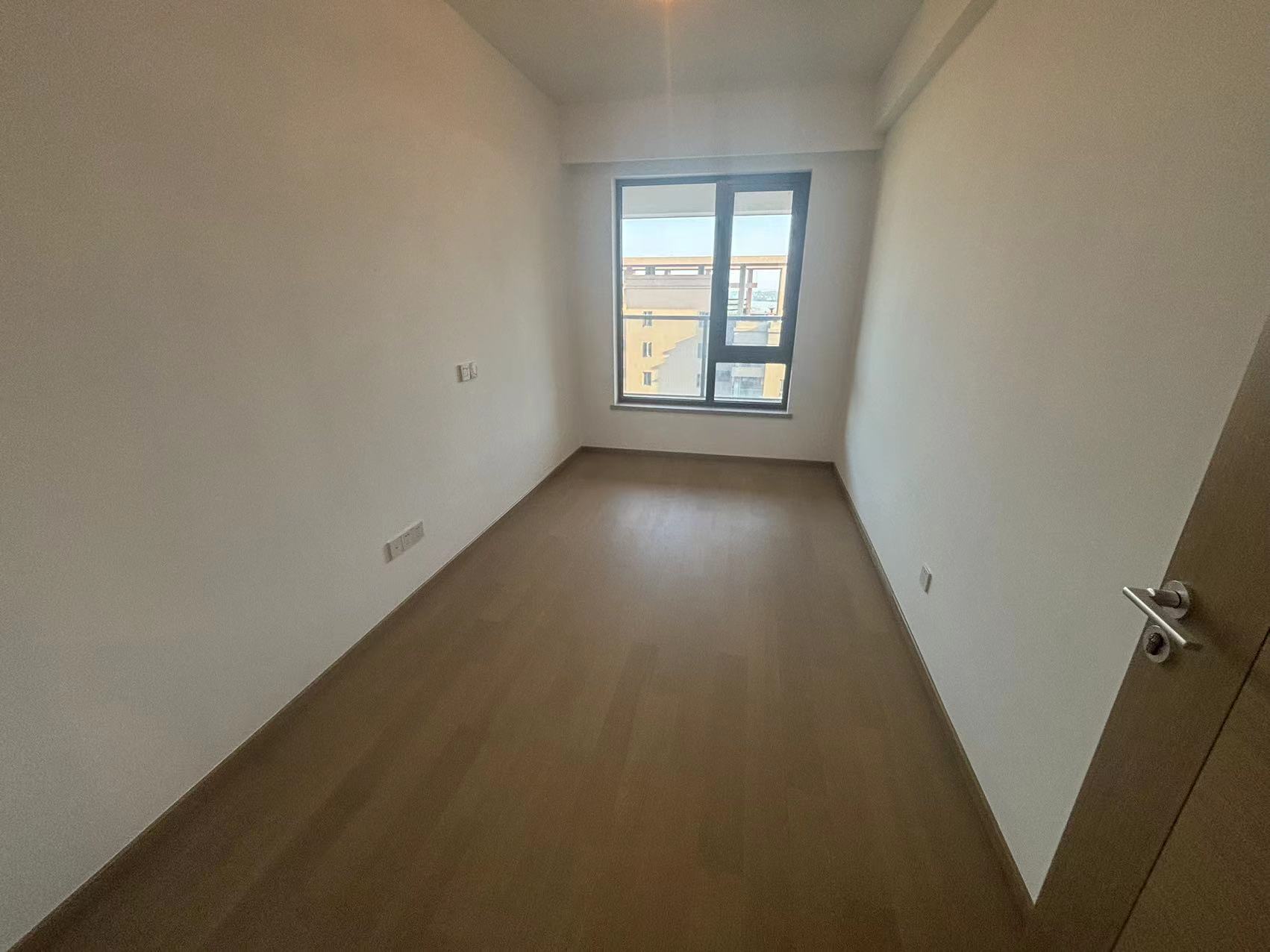 晋合湘水湾六期  3室2厅2卫    102.0万 晋合湘水湾六期  3室2厅2卫    102.0万室内图