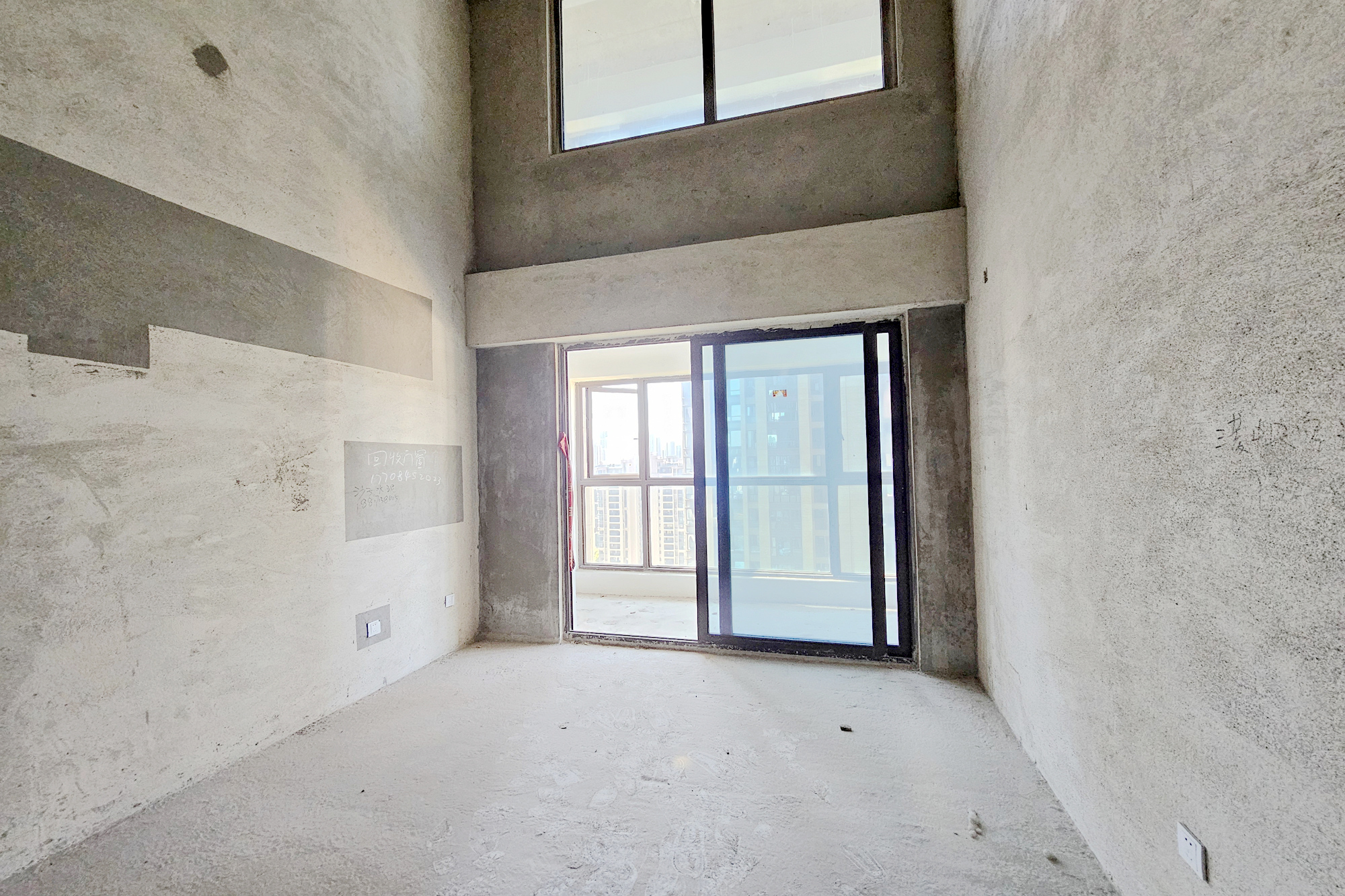 明昇壹城(明昇时代广场)二期  3室2厅2卫    148.0万 明昇壹城(明昇时代广场)二期  3室2厅2卫    148.0万客厅