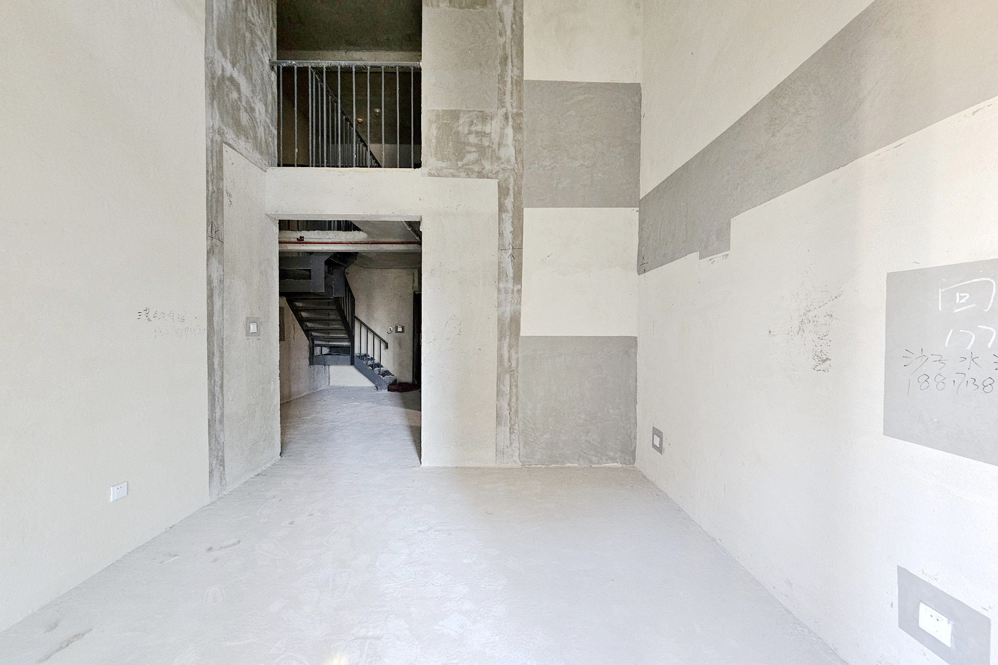 明昇壹城(明昇时代广场)二期  3室2厅2卫    148.0万 明昇壹城(明昇时代广场)二期  3室2厅2卫    148.0万客厅