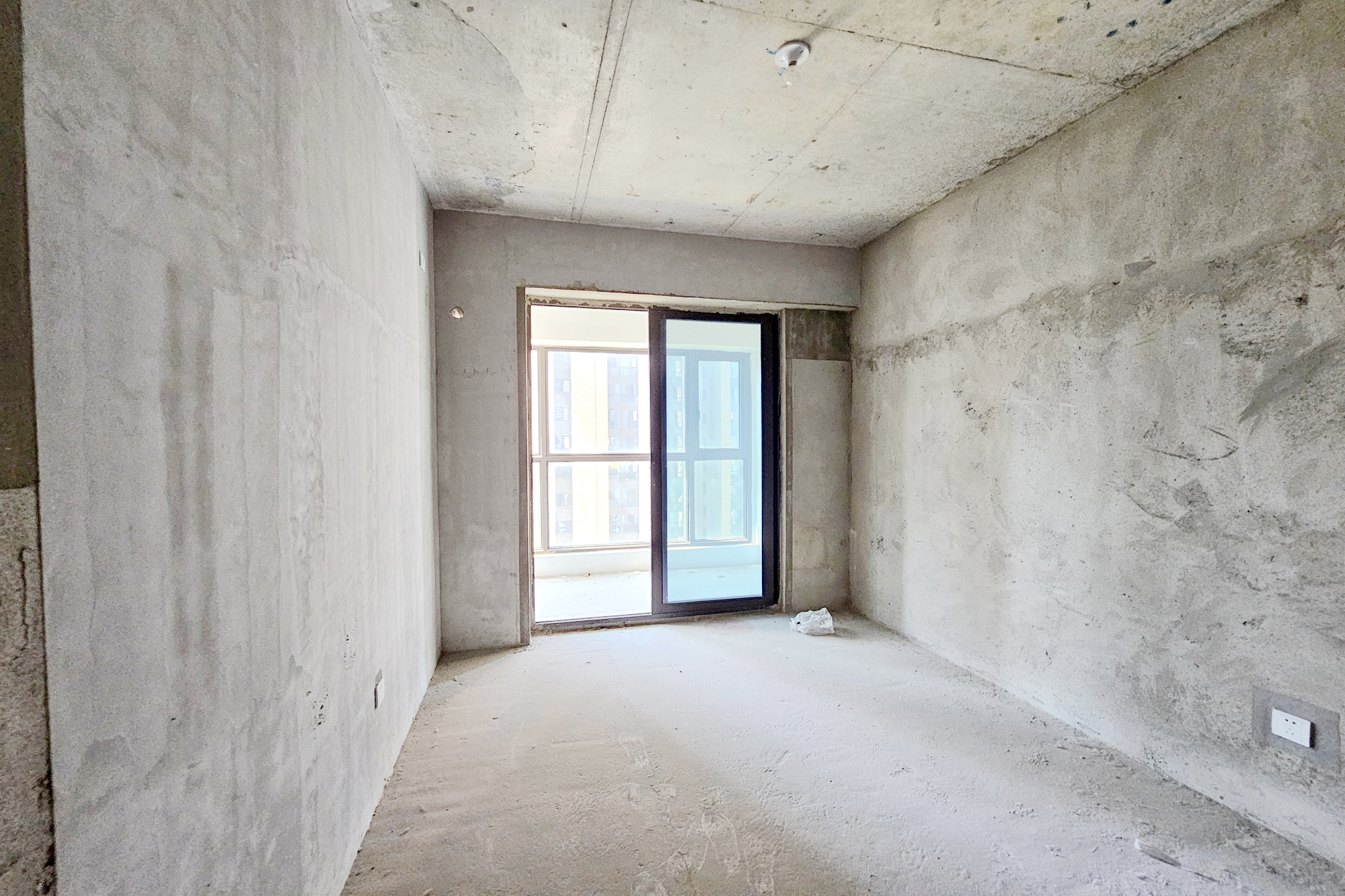 明昇壹城（明昇时代广场）二期  3室2厅2卫    148.0万其他