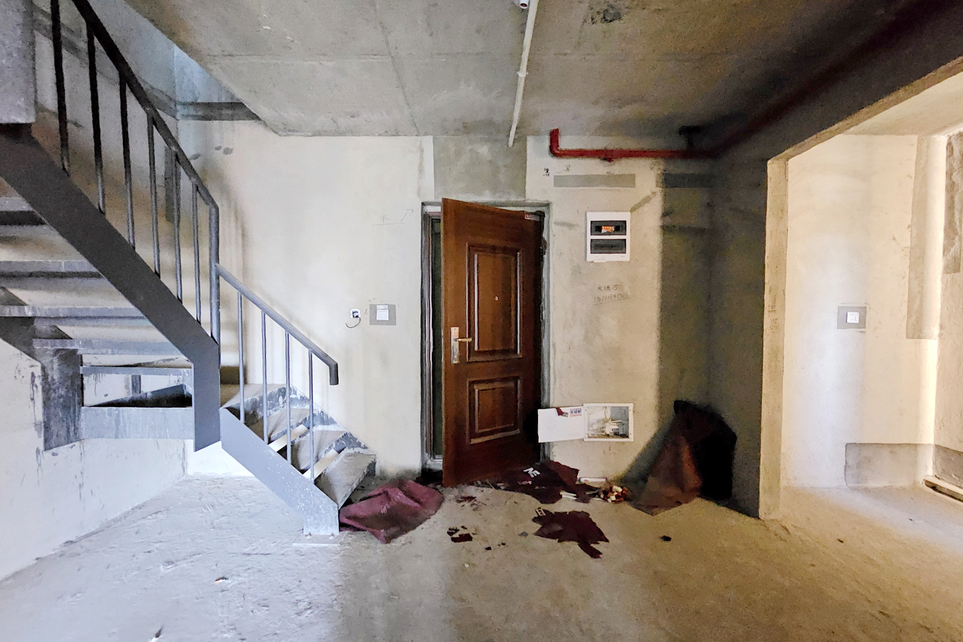 明昇壹城（明昇时代广场）二期  3室2厅2卫    148.0万其他