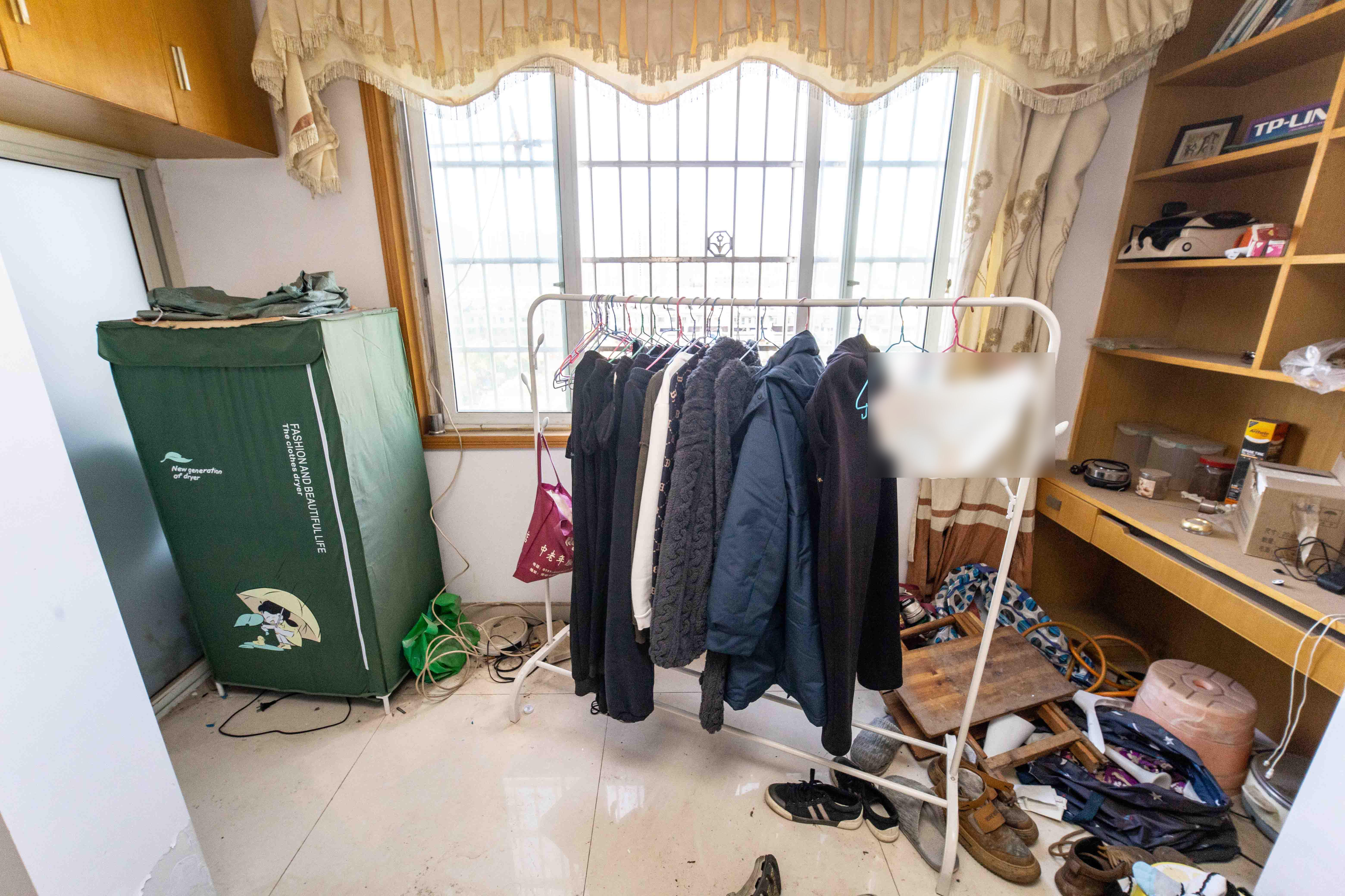 旭日东升  2室2厅1卫   63.80万阳台