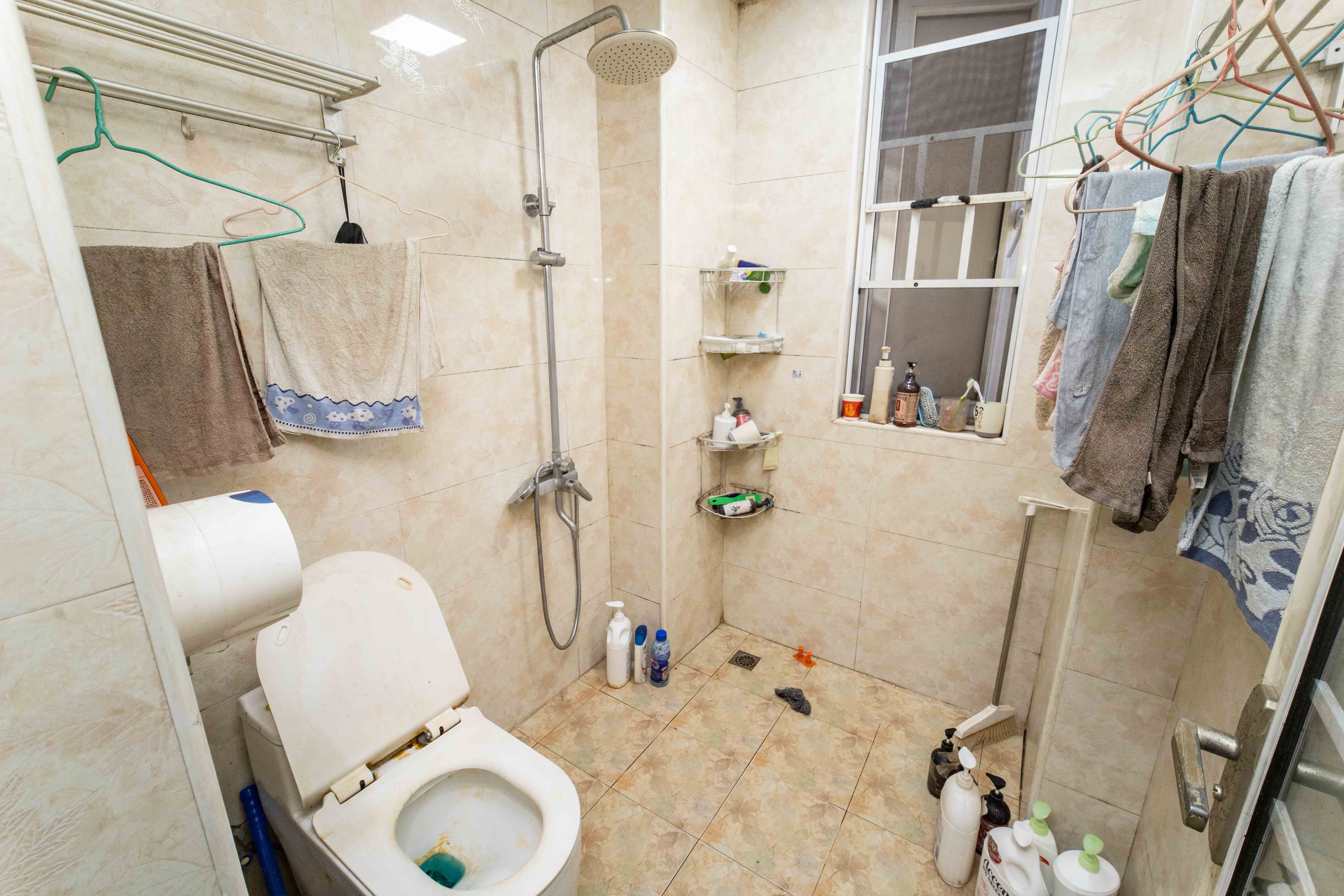 金地格林公馆 3室2厅1卫 92.0万 金地格林公馆 3室2厅1卫 92.0万卫生间