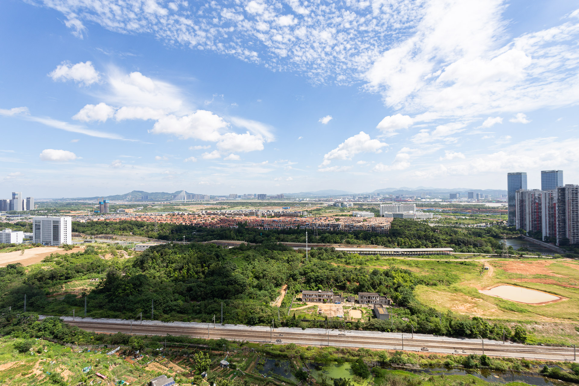 恒大名都 3室2厅2卫 78.0万 恒大名都 3室2厅2卫 78.0万其他