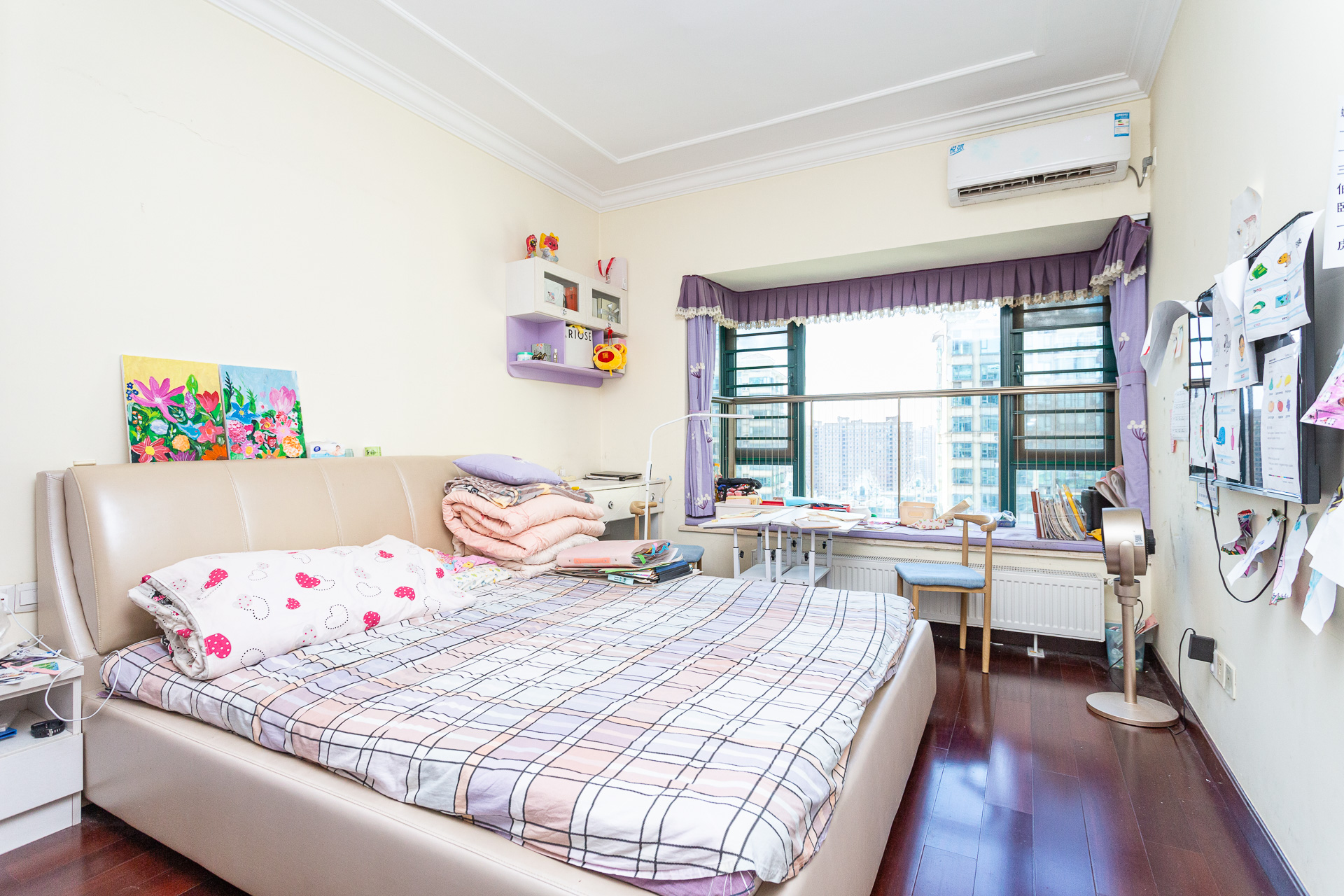 恒大名都 3室2厅2卫 78.0万 恒大名都 3室2厅2卫 78.0万卧室