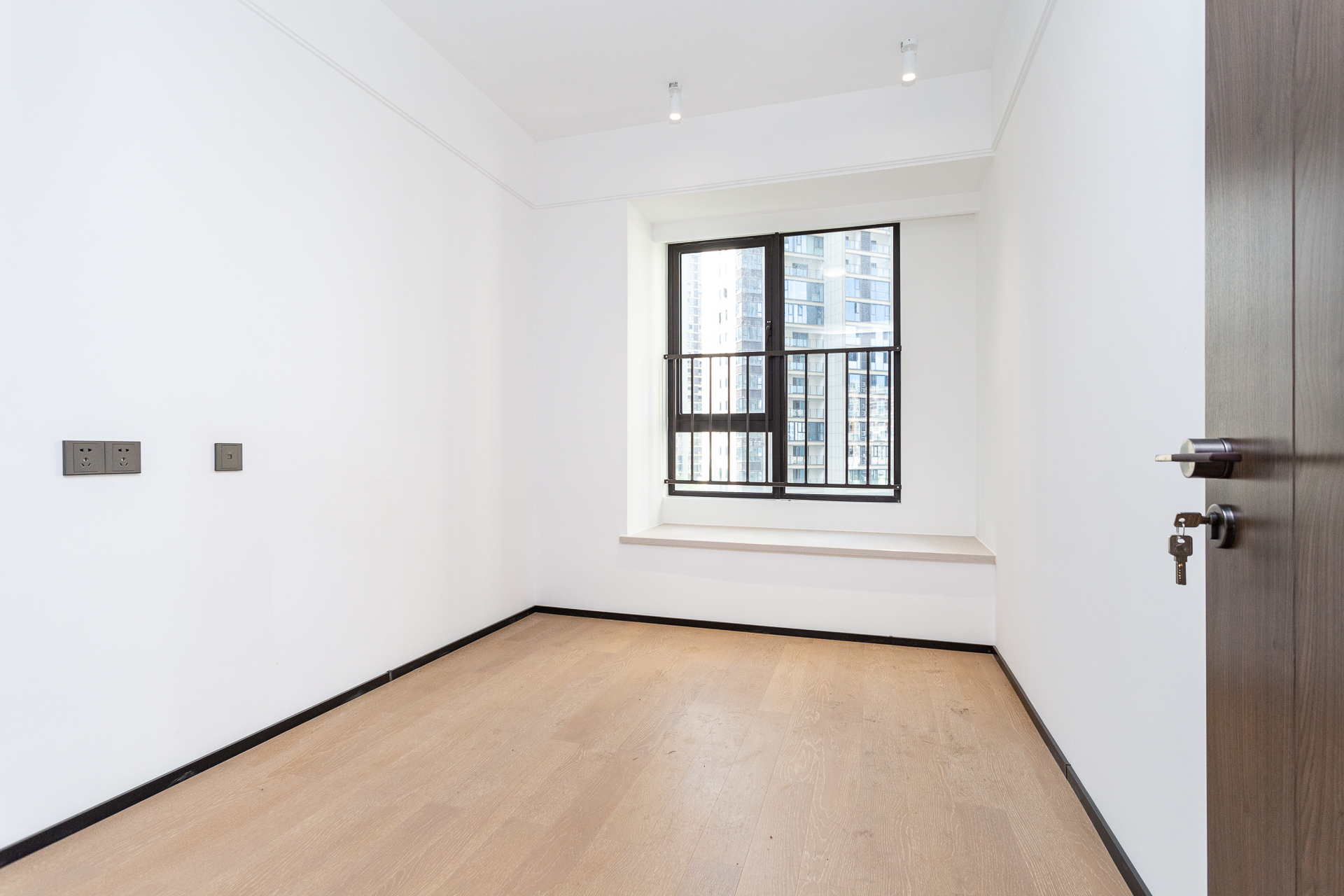 万科滨河道 4室2厅2卫 215.0万 万科滨河道 4室2厅2卫 215.0万卧室