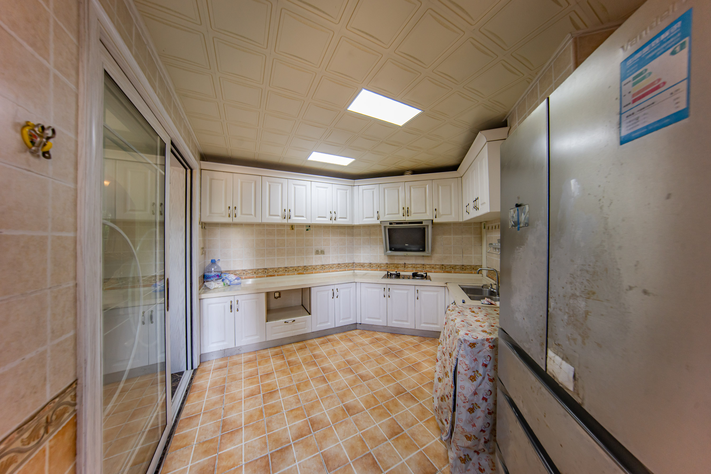 云栖谷  3室2厅1卫    78.0万 云栖谷  3室2厅1卫    78.0万厨房