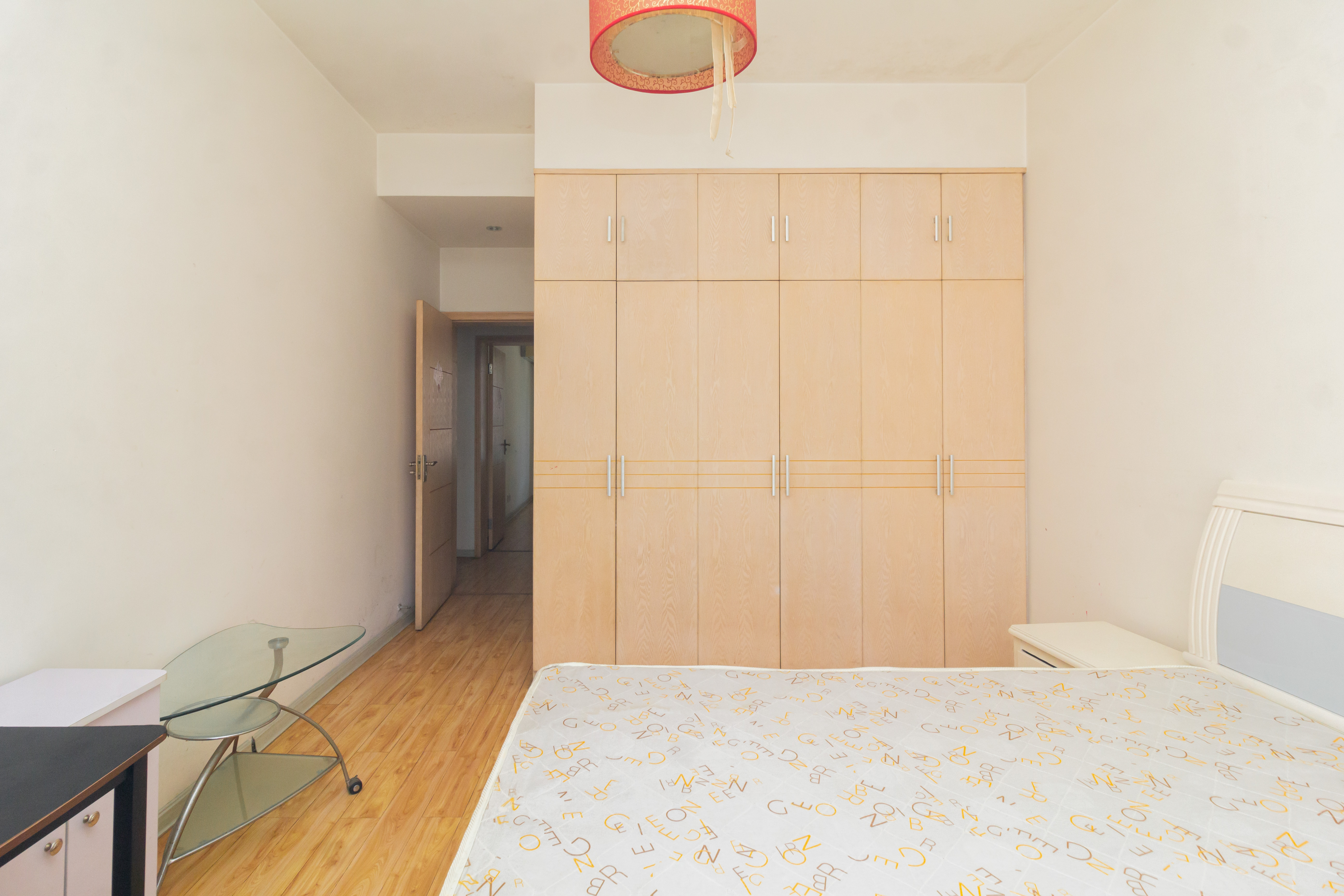 东城名苑 3室2厅1卫 58.0万 东城名苑 3室2厅1卫 58.0万卧室