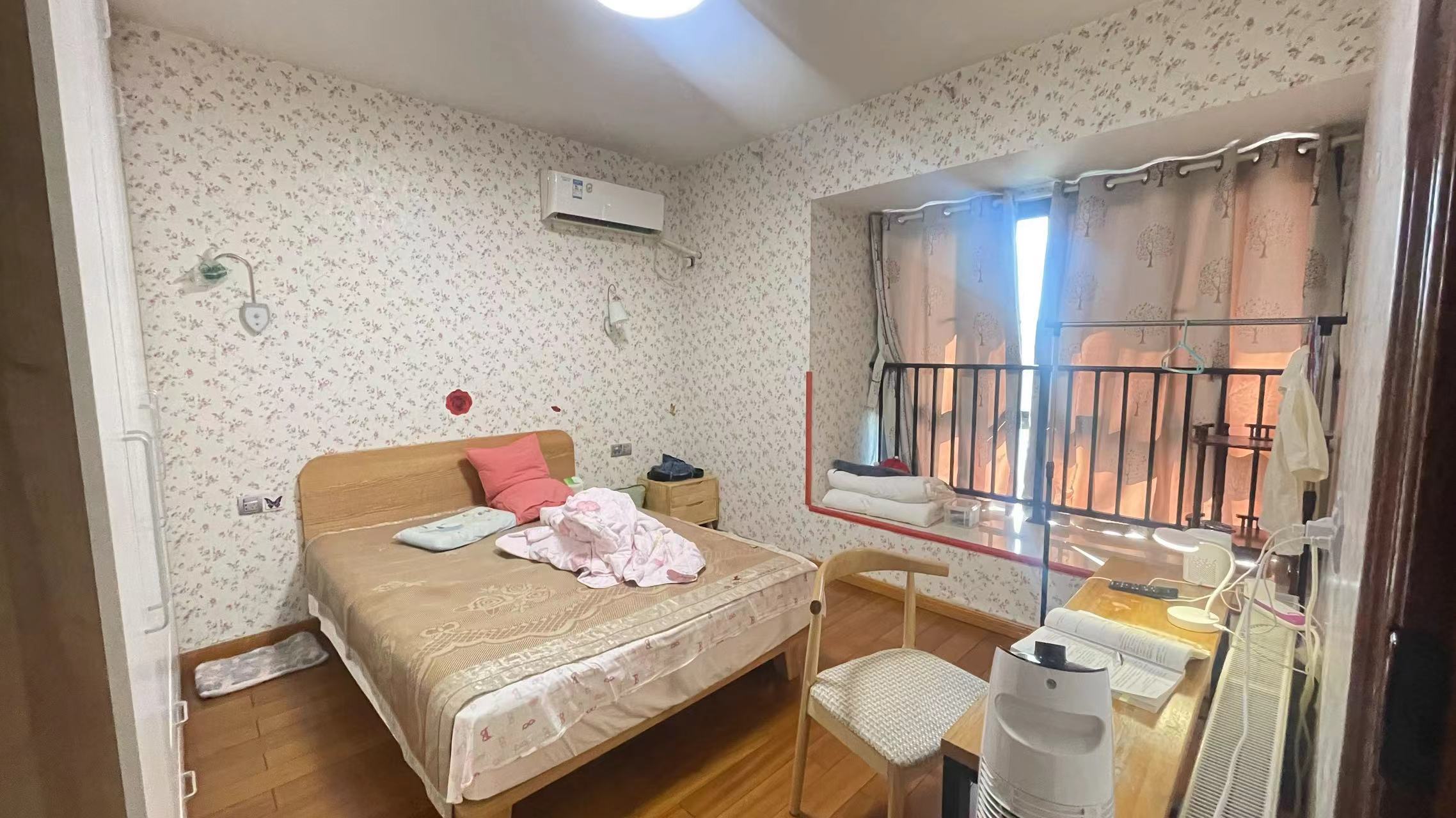 大汉希尔顿 3室2厅2卫 73.0万 大汉希尔顿 3室2厅2卫 73.0万室内图