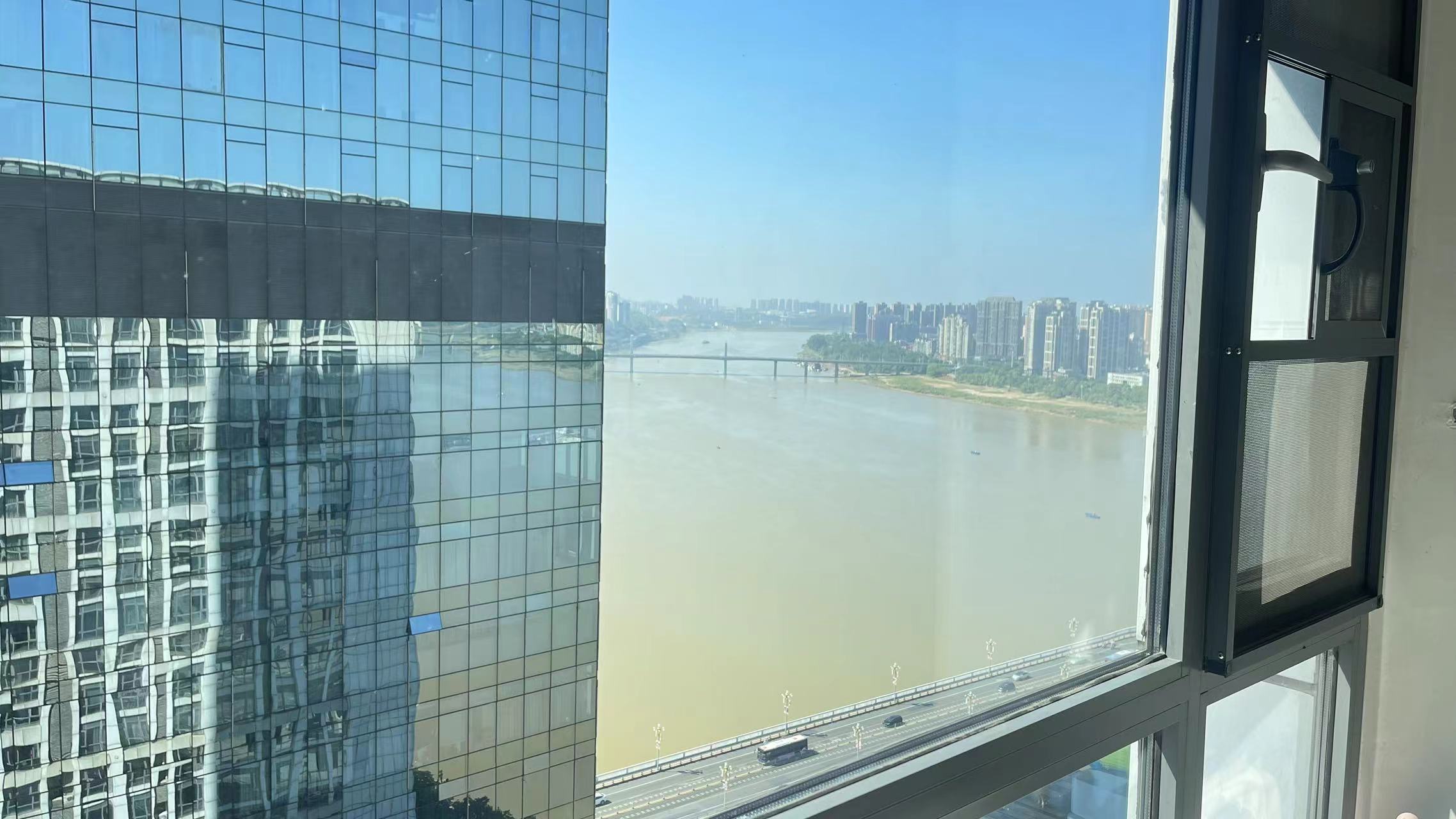 大汉希尔顿 3室2厅2卫 73.0万 大汉希尔顿 3室2厅2卫 73.0万小区图