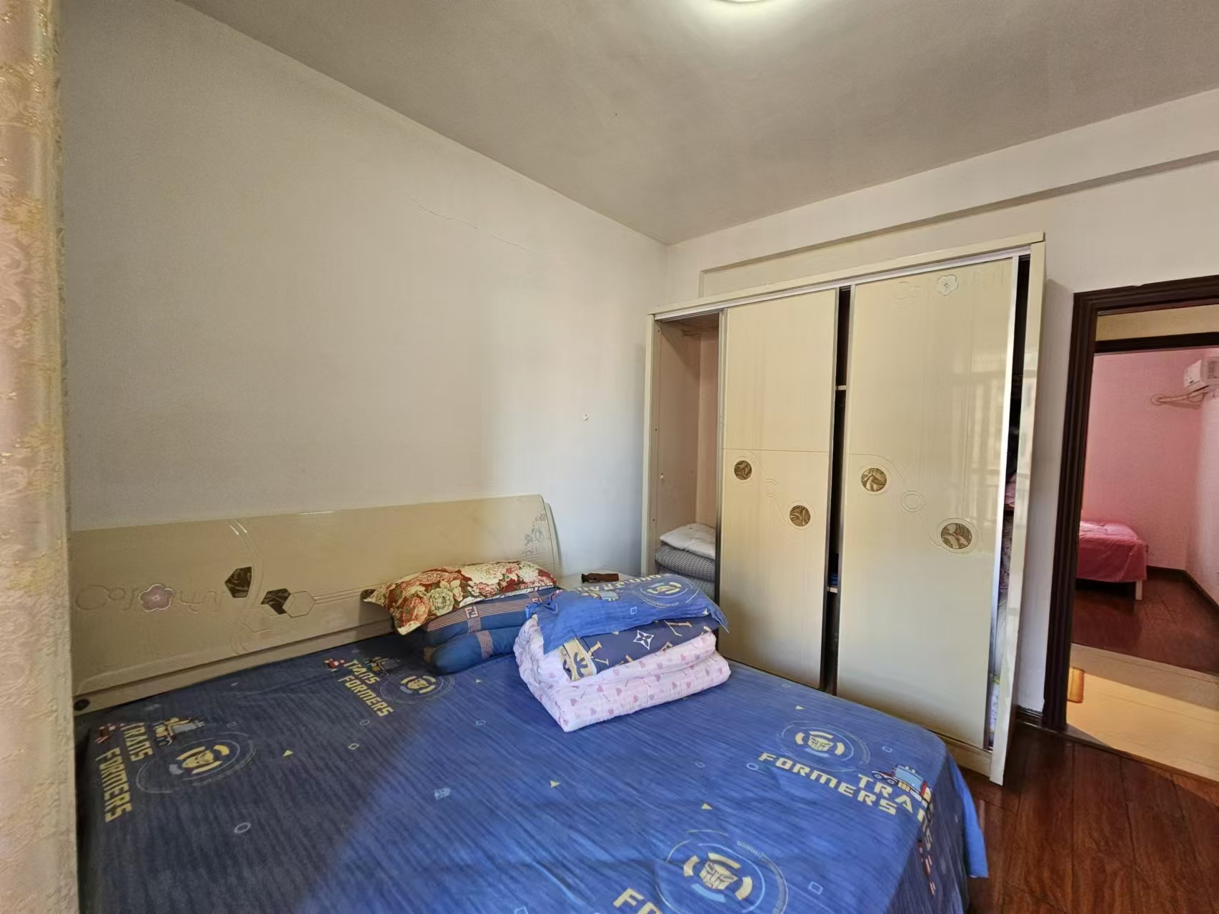 尚格名城香榭丽舍  3室2厅2卫    50.0万 尚格名城香榭丽舍  3室2厅2卫    50.0万室内图