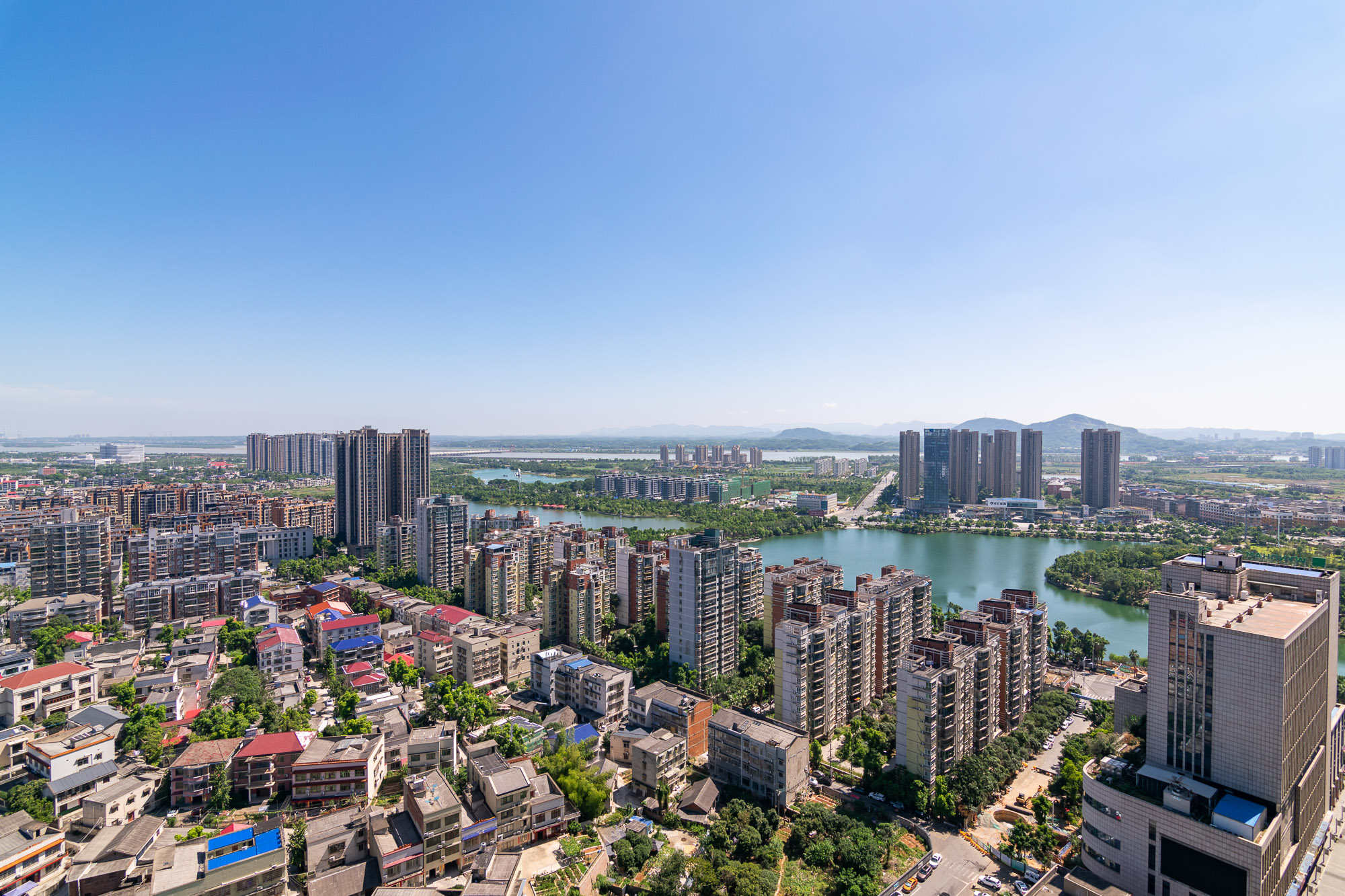 联诚国际城 3室2厅2卫 65.0万 联诚国际城 3室2厅2卫 65.0万其他