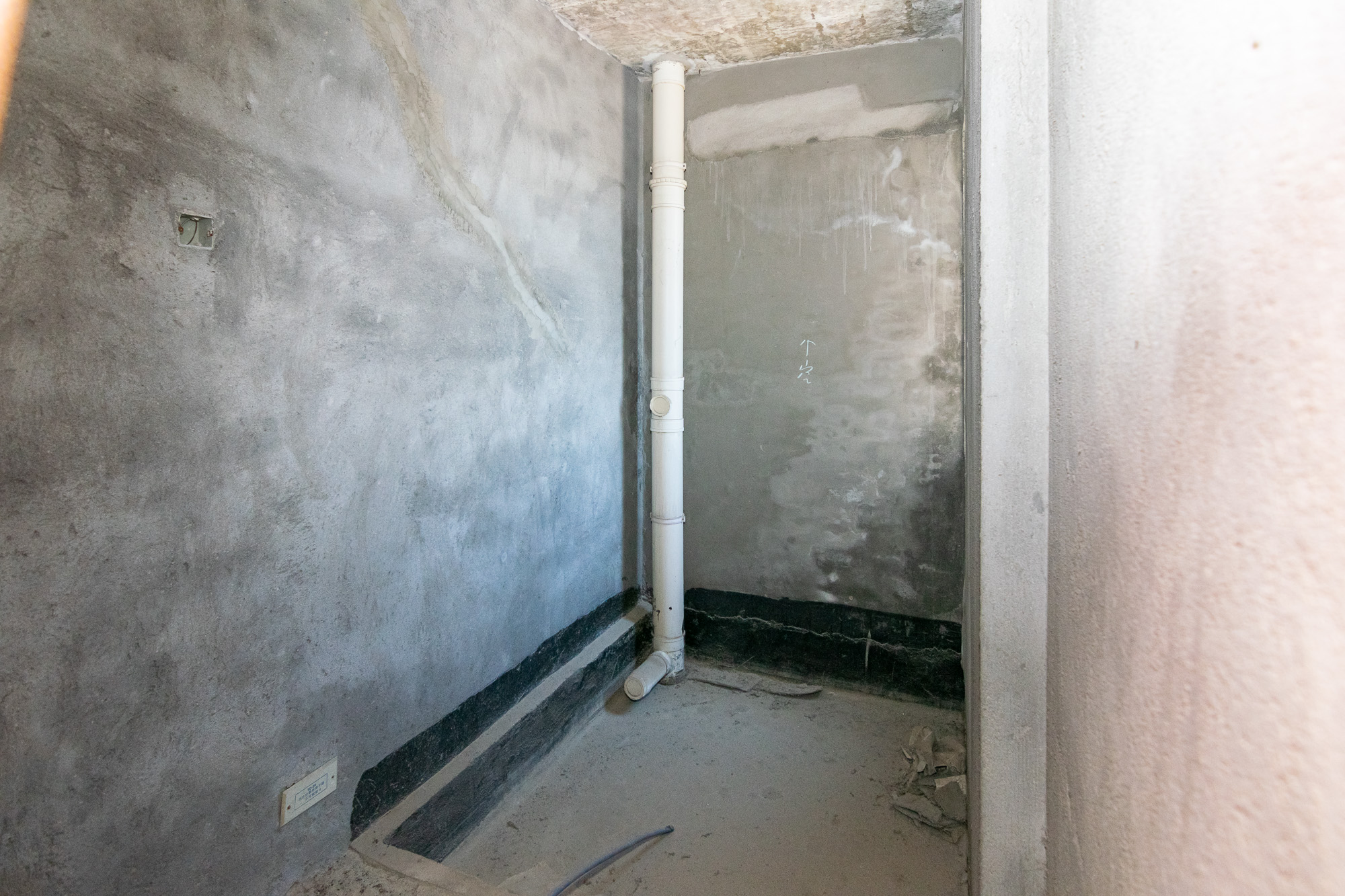 联诚国际城 3室2厅2卫 65.0万 联诚国际城 3室2厅2卫 65.0万卫生间