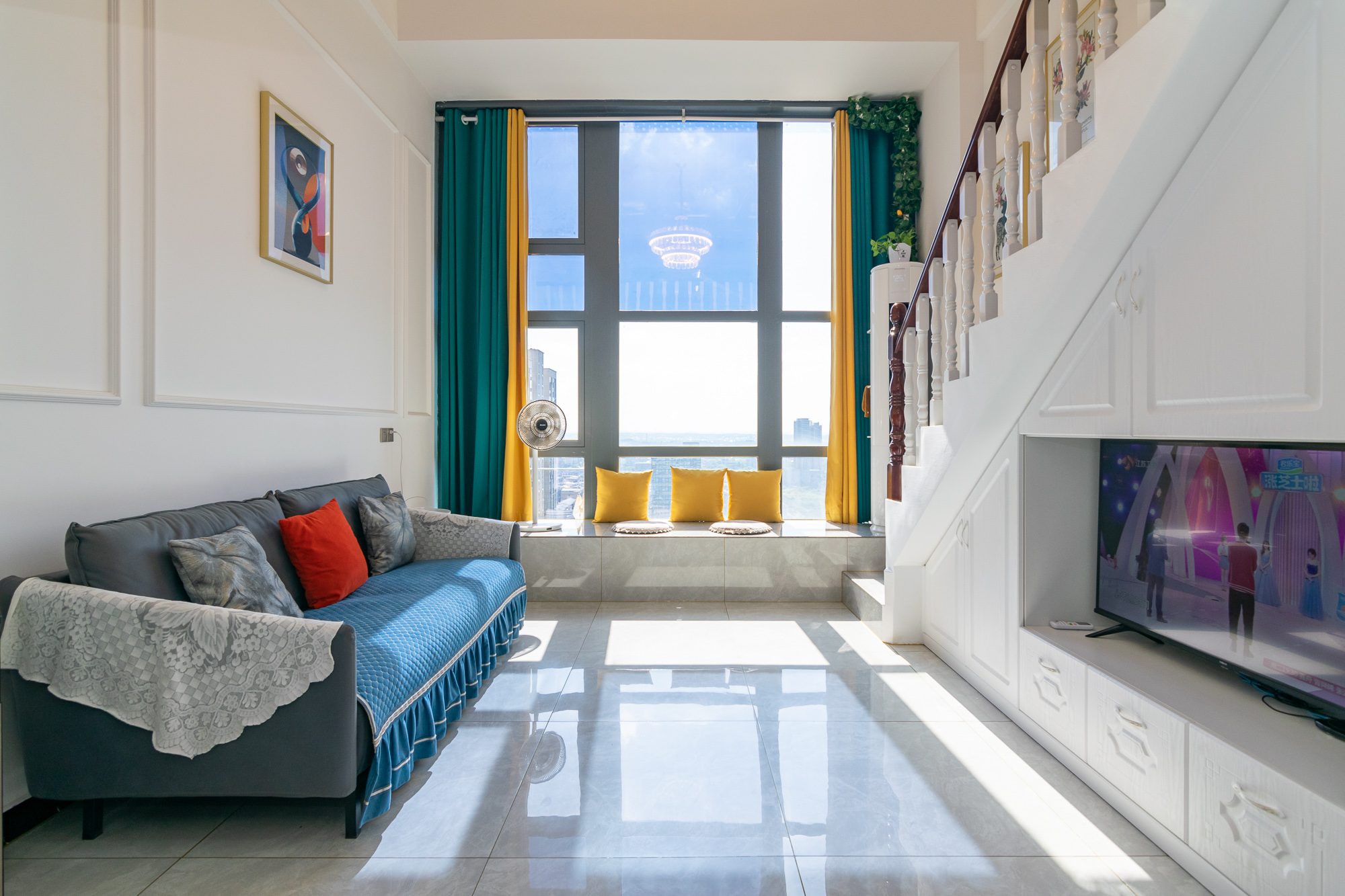 正荣财富中心  2室2厅1卫    49.8万 正荣财富中心  2室2厅1卫    49.8万客厅