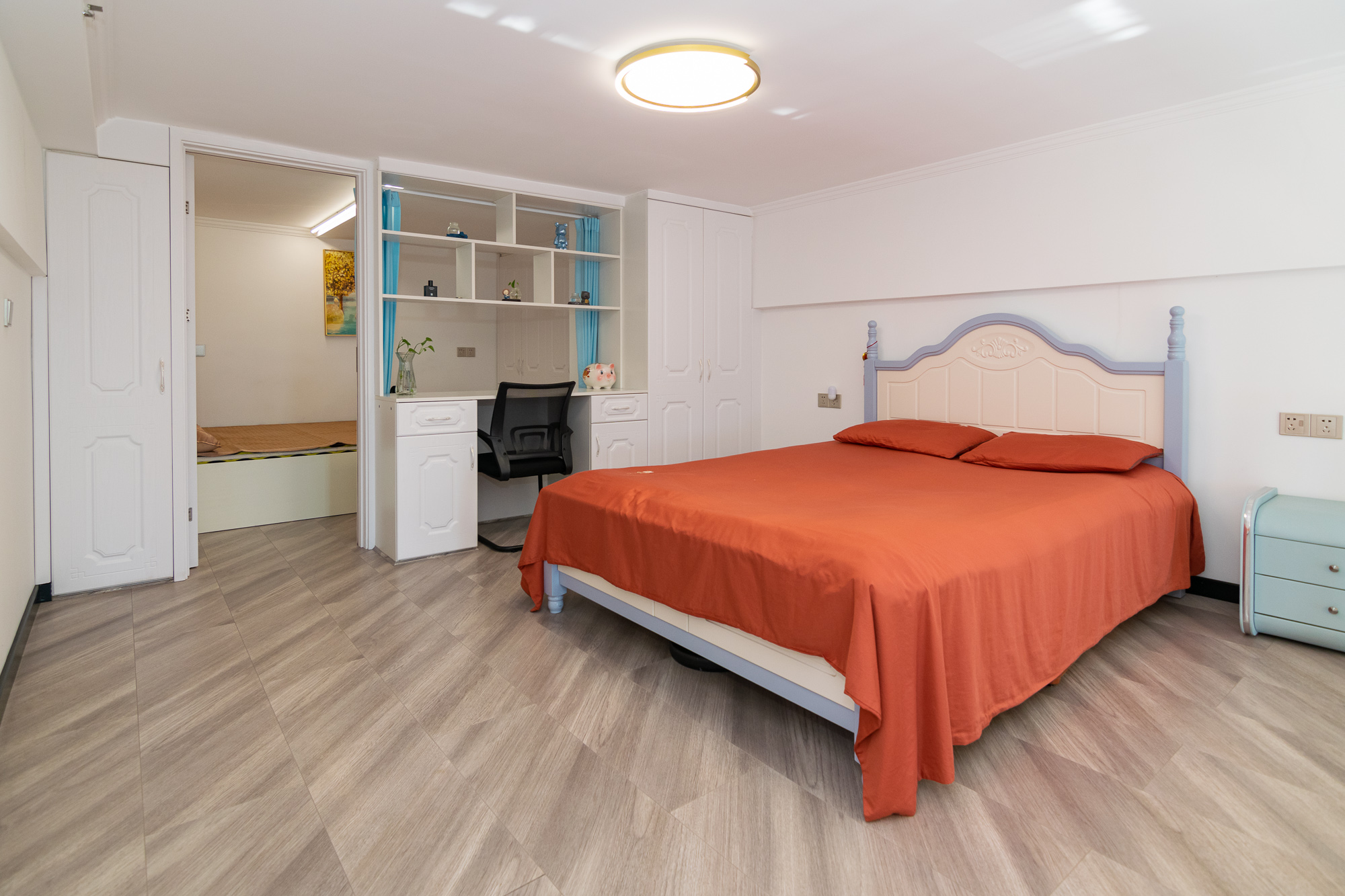 正荣财富中心  2室2厅1卫    49.8万 正荣财富中心  2室2厅1卫    49.8万卧室