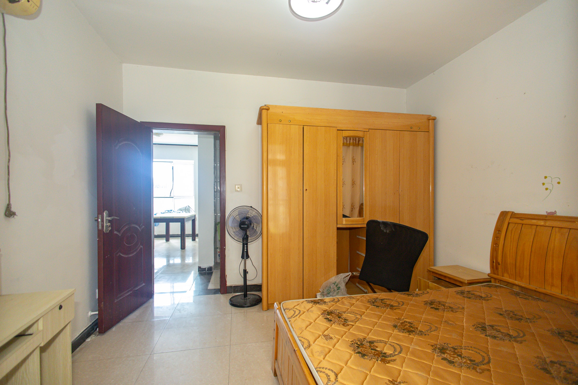 紫晶城 2室2厅1卫 39.0万 紫晶城 2室2厅1卫 39.0万卧室