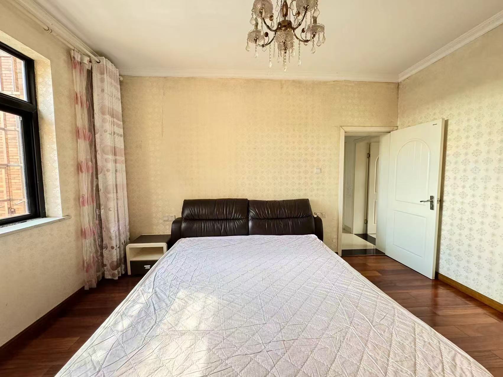 海德堡三期  3室2厅2卫    45.0万 海德堡三期  3室2厅2卫    45.0万室内图