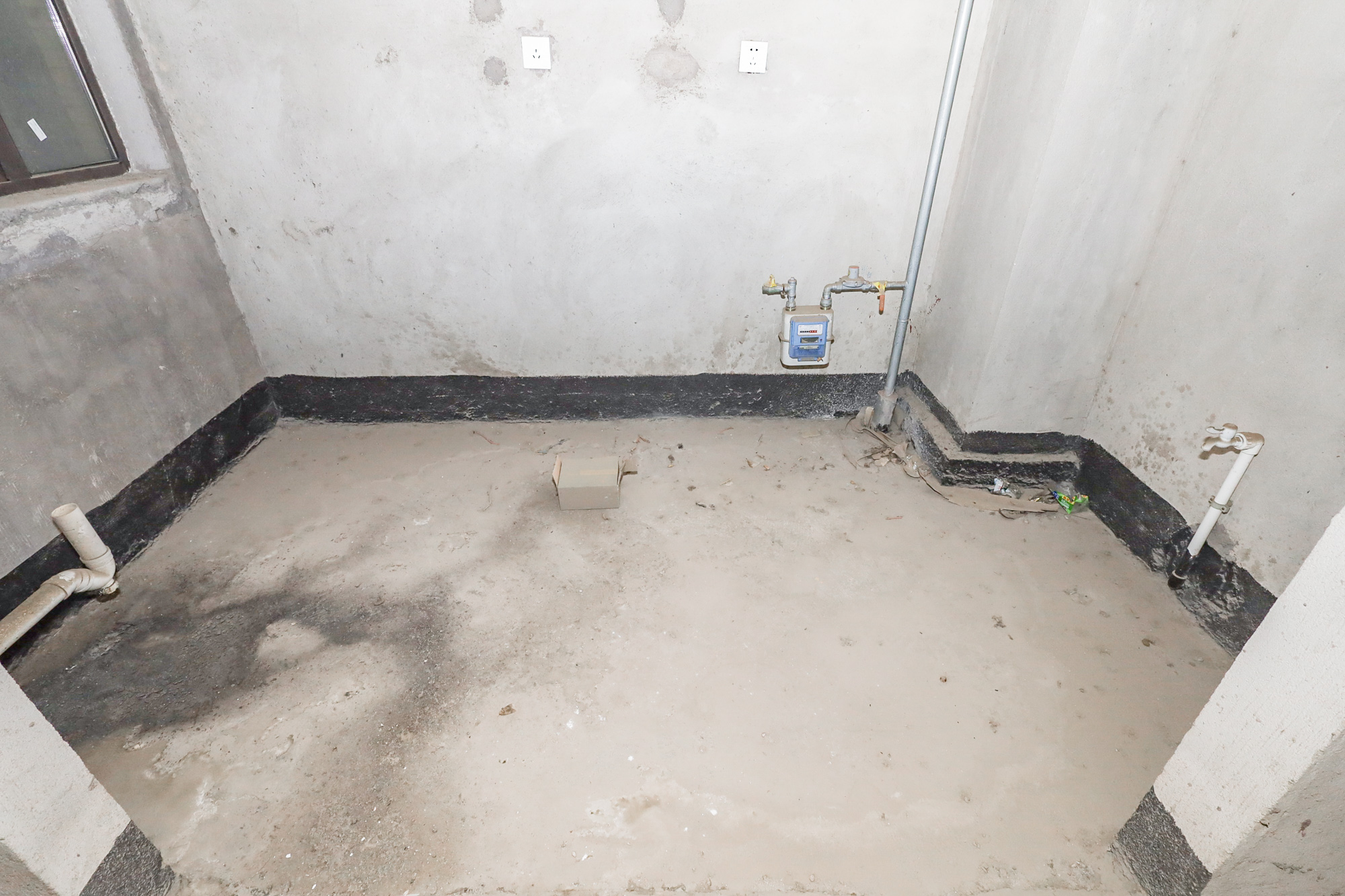 钰龙天下二期(钰龙佳园) 4室2厅2卫 275.0万 钰龙天下二期(钰龙佳园) 4室2厅2卫 275.0万厨房