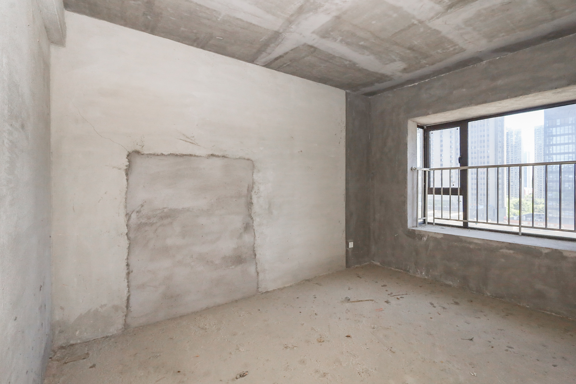 钰龙天下二期(钰龙佳园) 4室2厅2卫 275.0万 钰龙天下二期(钰龙佳园) 4室2厅2卫 275.0万卧室