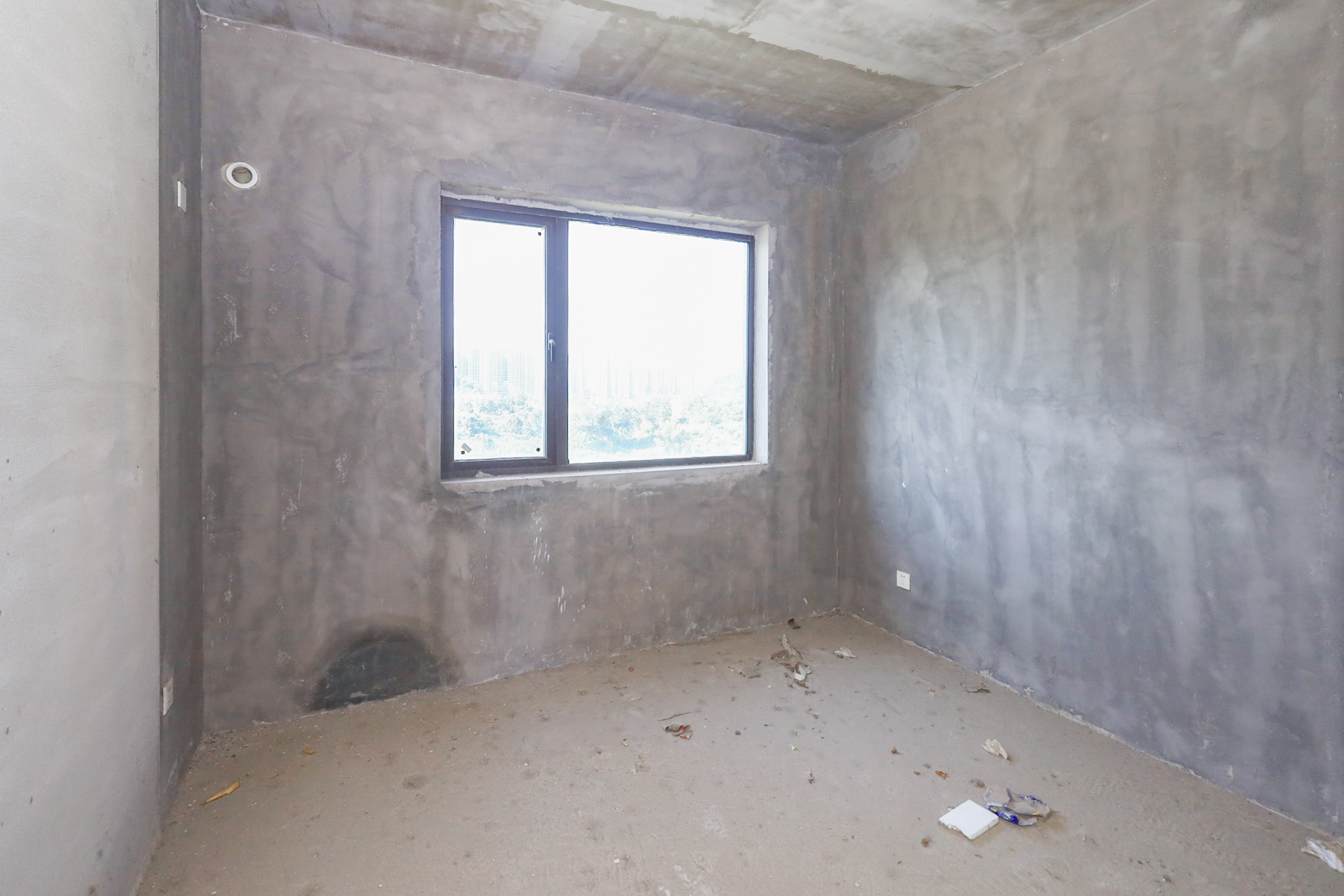 钰龙天下二期(钰龙佳园) 4室2厅2卫 275.0万 钰龙天下二期(钰龙佳园) 4室2厅2卫 275.0万卧室