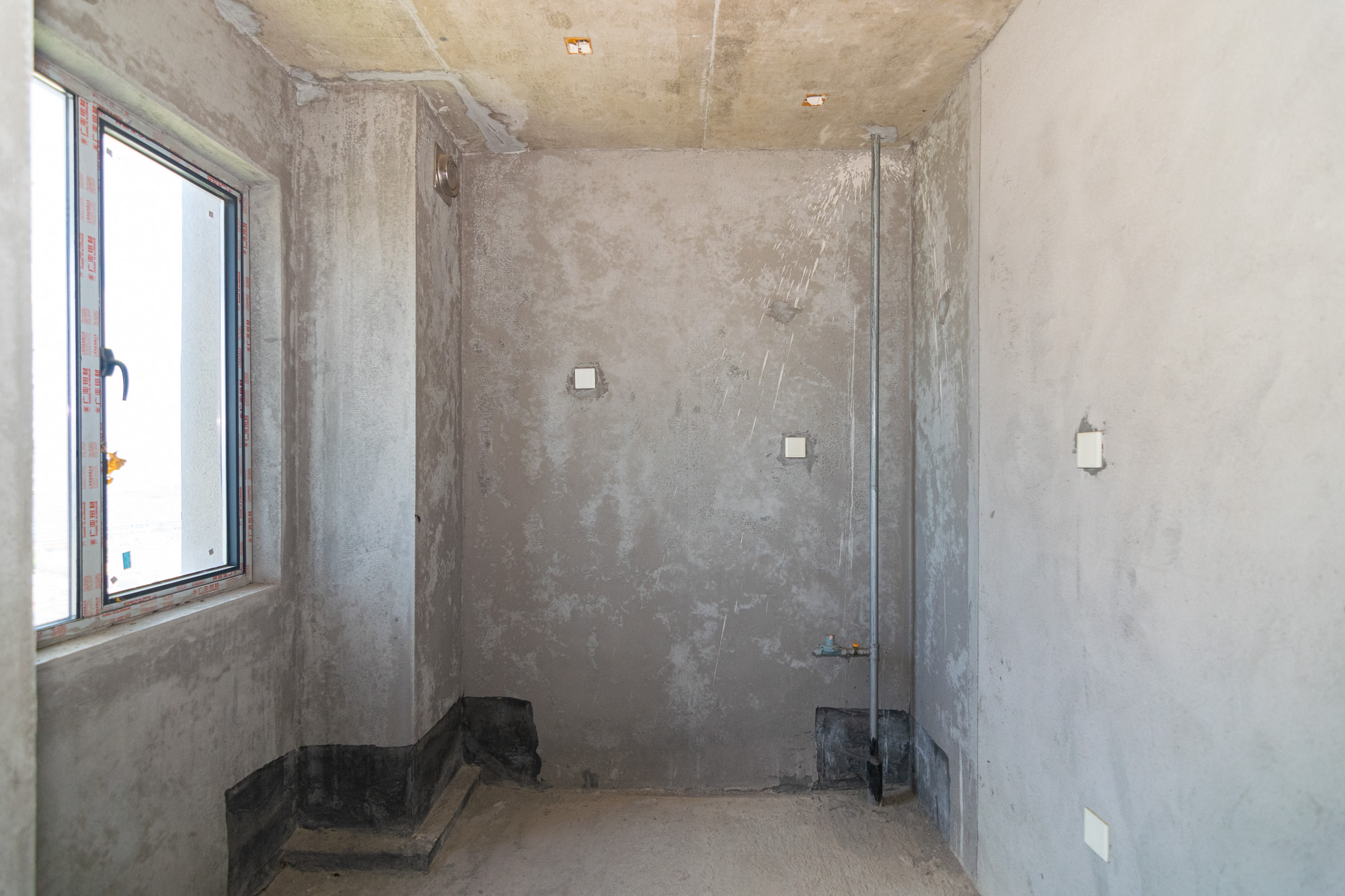 大汉公园里(大汉幸福佳园)  4室2厅2卫    79.8万 大汉公园里(大汉幸福佳园)  4室2厅2卫    79.8万厨房