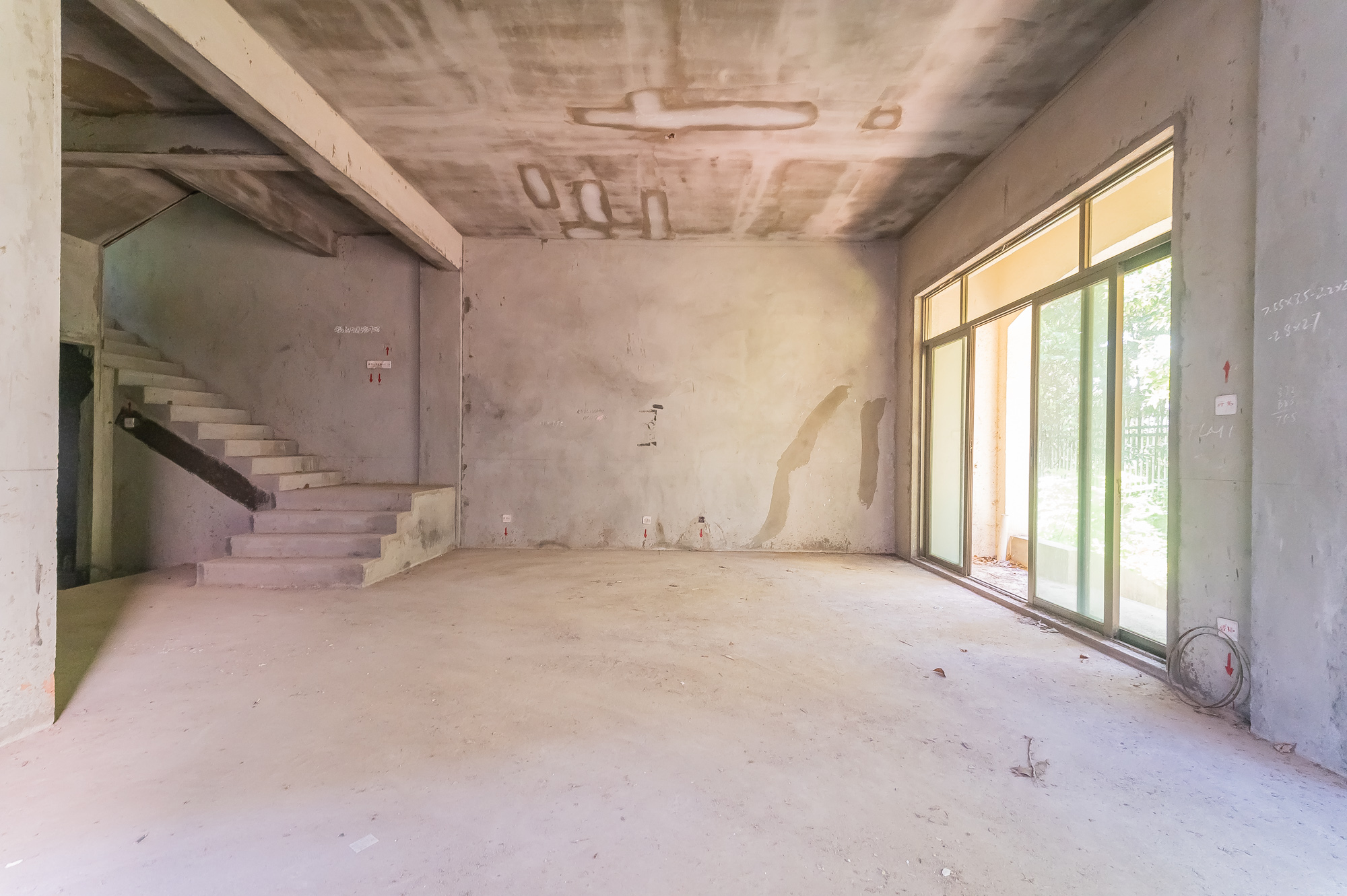 碧桂园威尼斯城  5室2厅3卫    439.88万 碧桂园威尼斯城  5室2厅3卫    439.88万