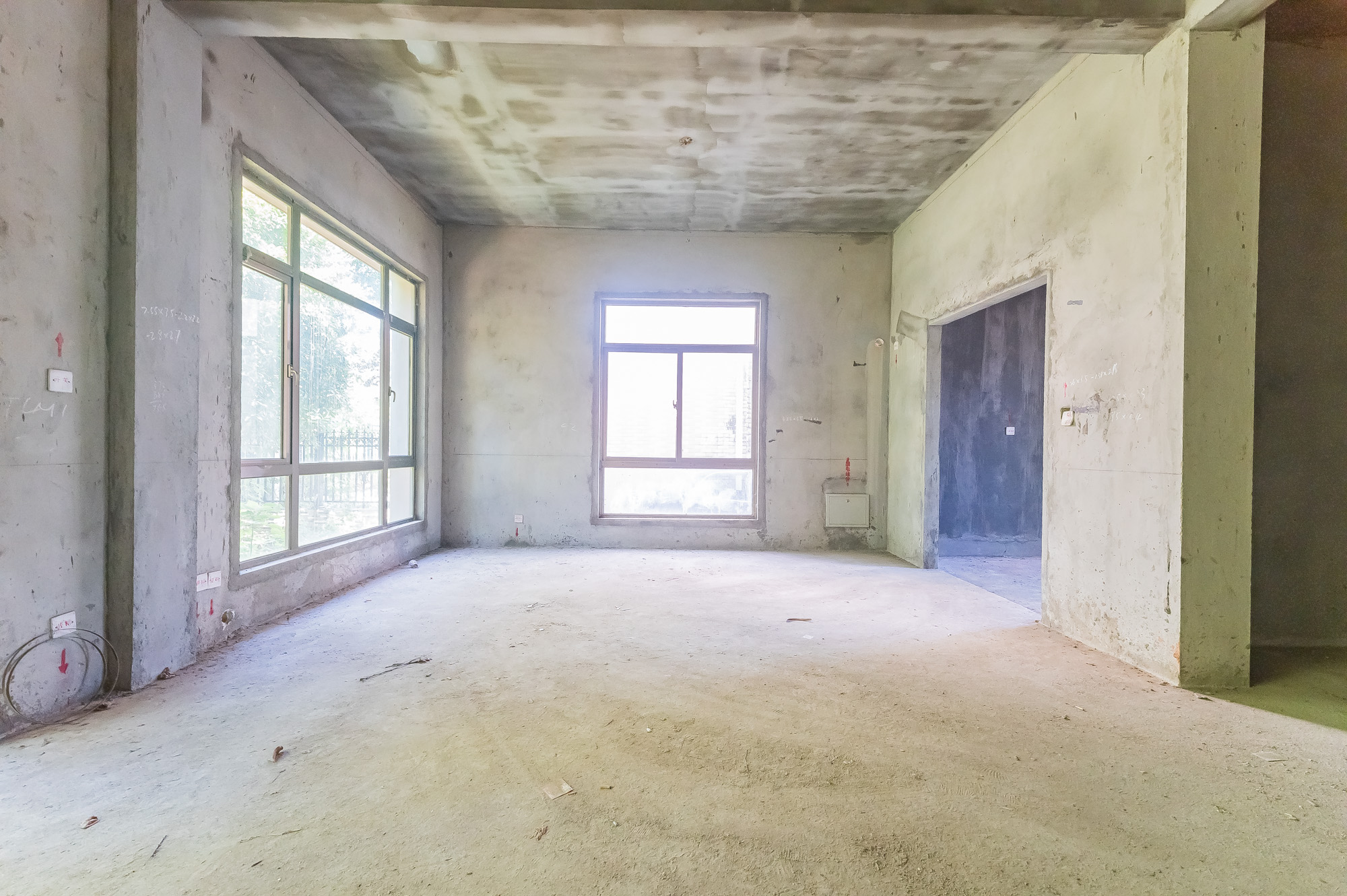 碧桂园威尼斯城  5室2厅3卫    439.88万 碧桂园威尼斯城  5室2厅3卫    439.88万客厅