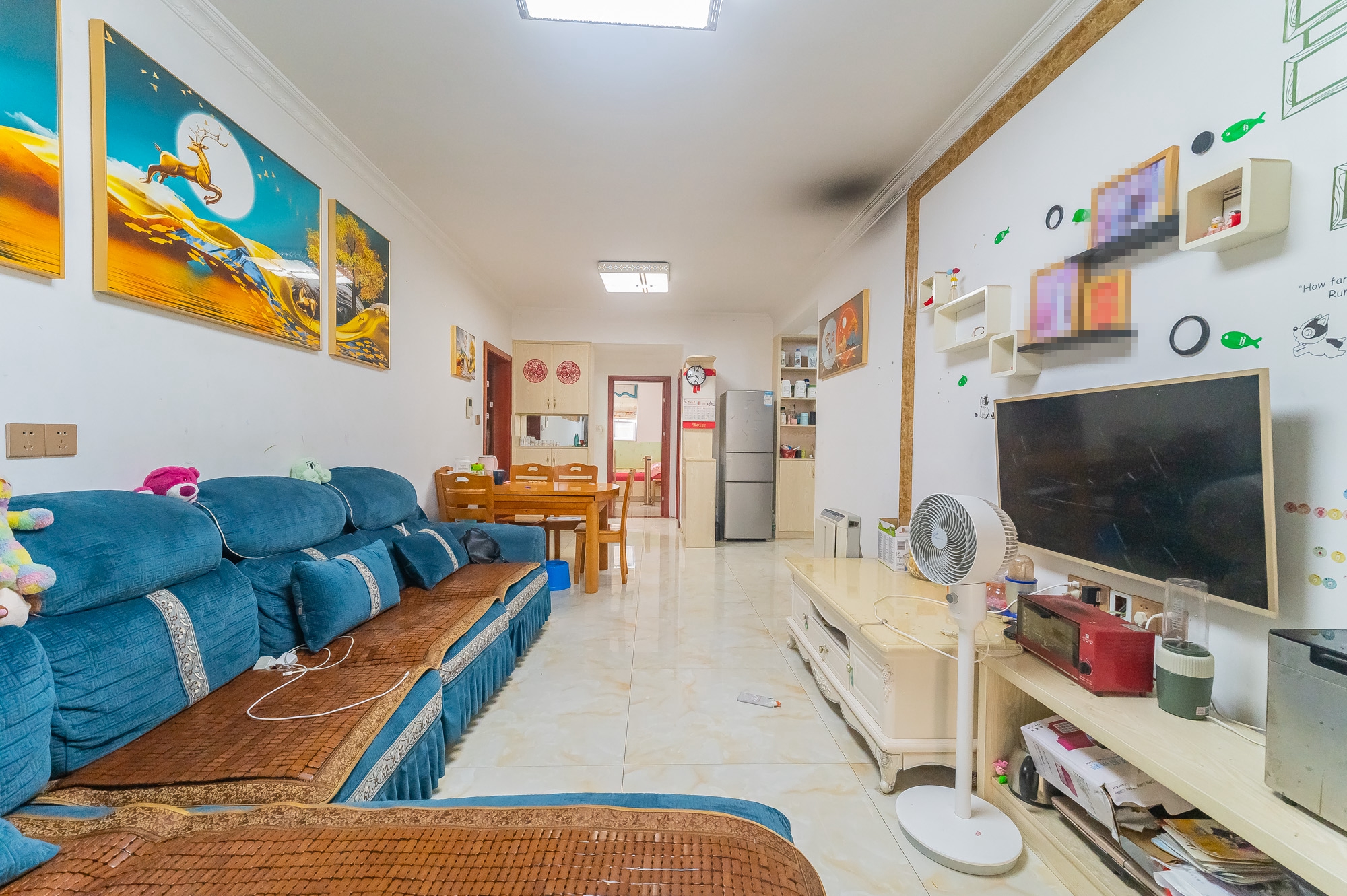 MOMA当代广场 3室2厅1卫 72.0万 MOMA当代广场 3室2厅1卫 72.0万客厅