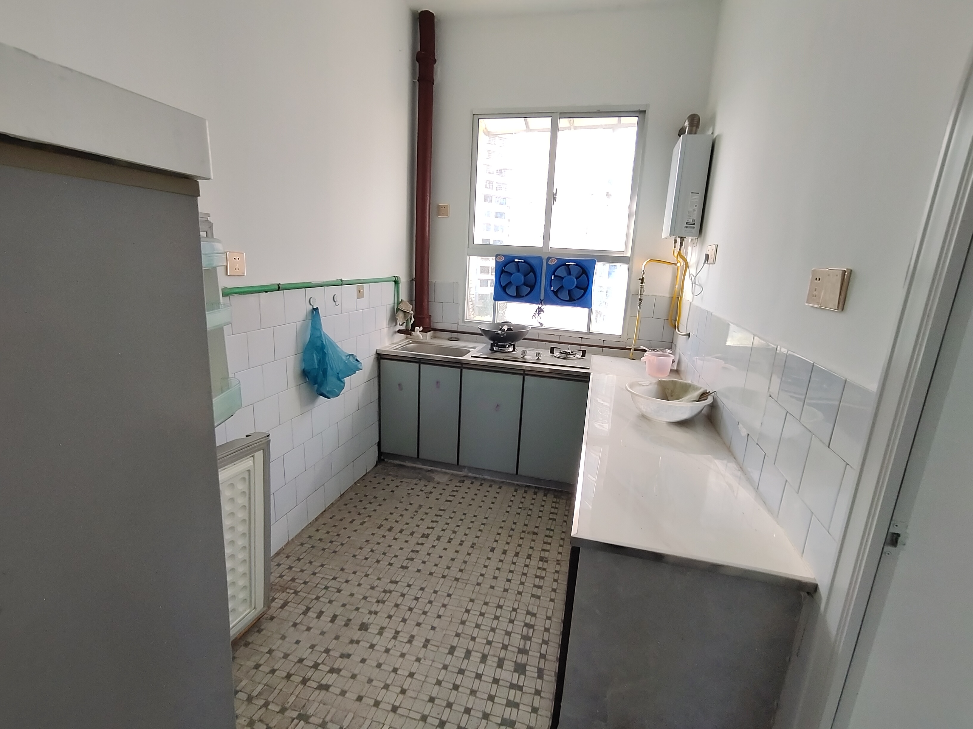 天鹅花园 3室2厅1卫 20.0万 天鹅花园 3室2厅1卫 20.0万室内图