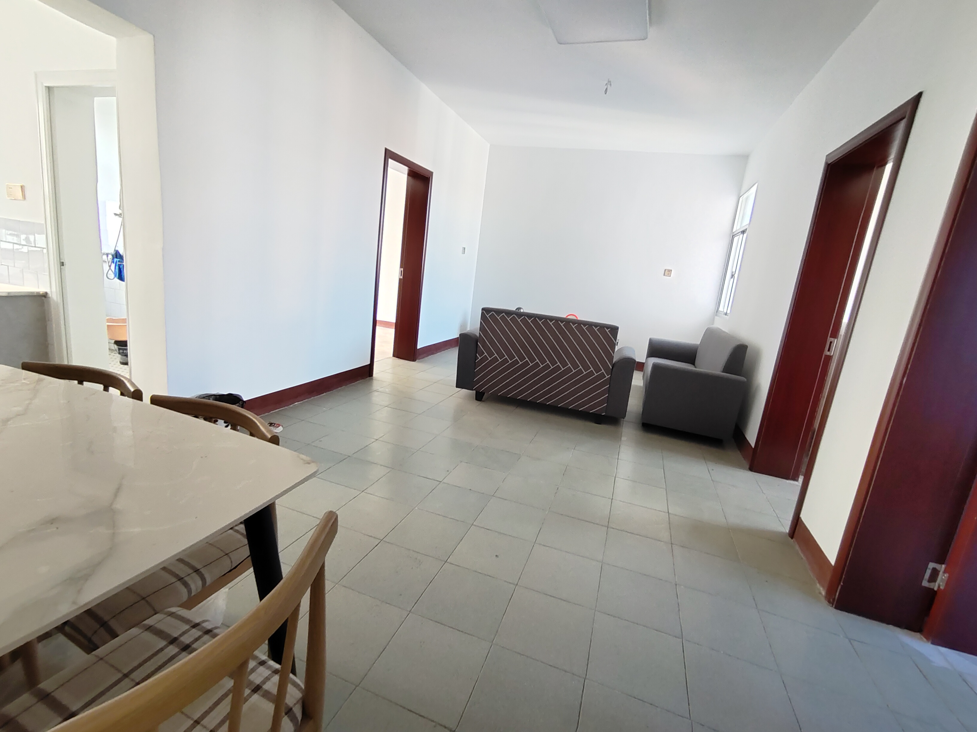 天鹅花园 3室2厅1卫 20.0万 天鹅花园 3室2厅1卫 20.0万室内图