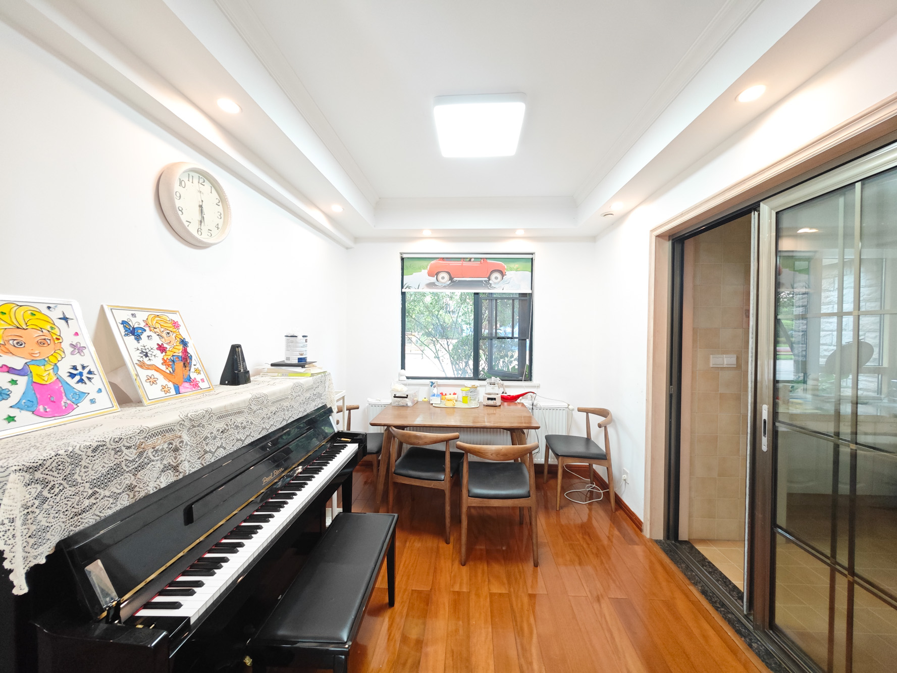 中建嘉和城  3室2厅2卫   120.00万客厅