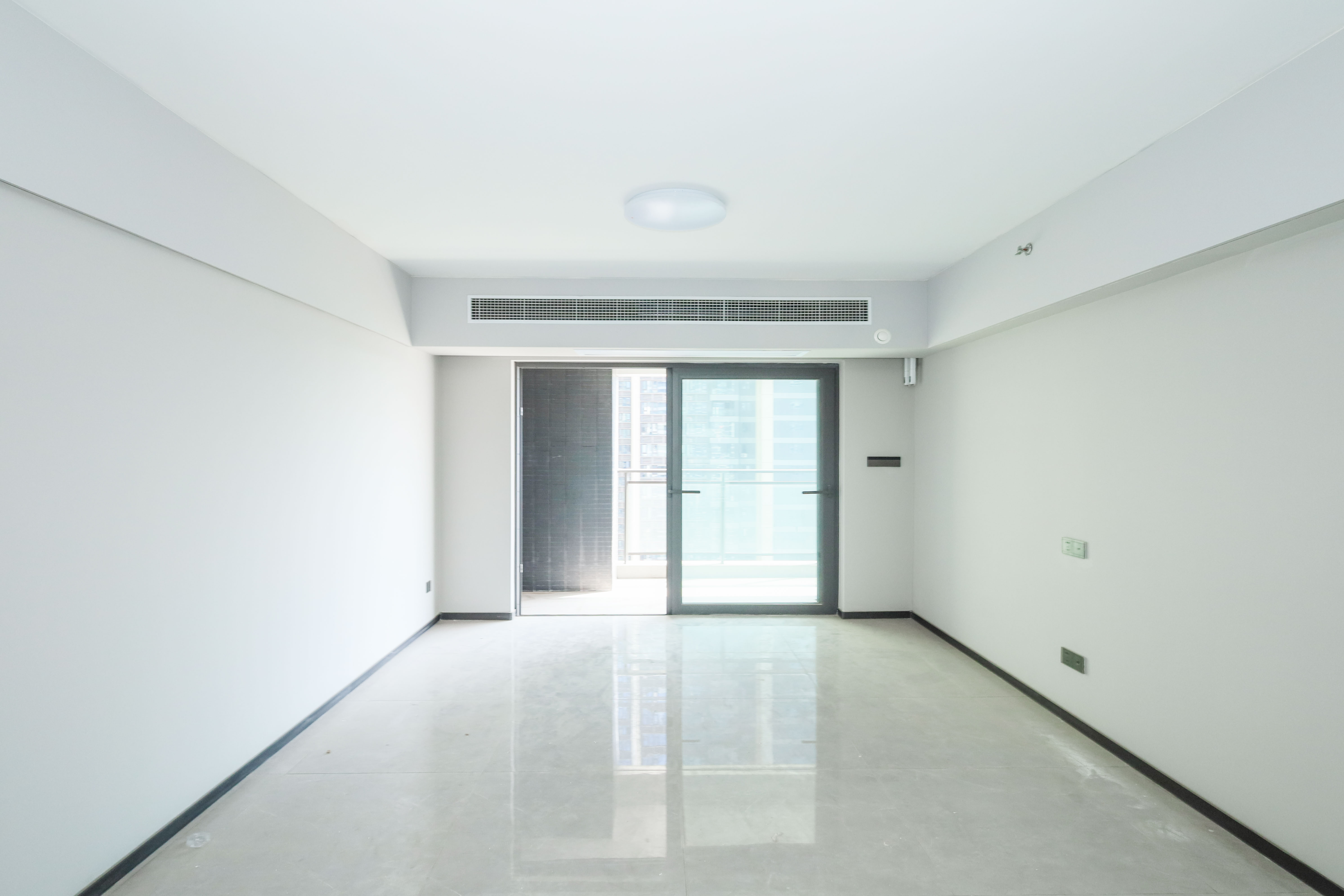 时代梅溪领峰  4室2厅2卫    169.0万 时代梅溪领峰  4室2厅2卫    169.0万客厅