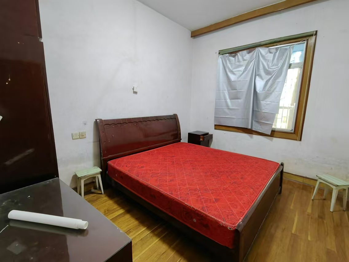 新民二村 2室1厅1卫 12.0万 新民二村 2室1厅1卫 12.0万室内图