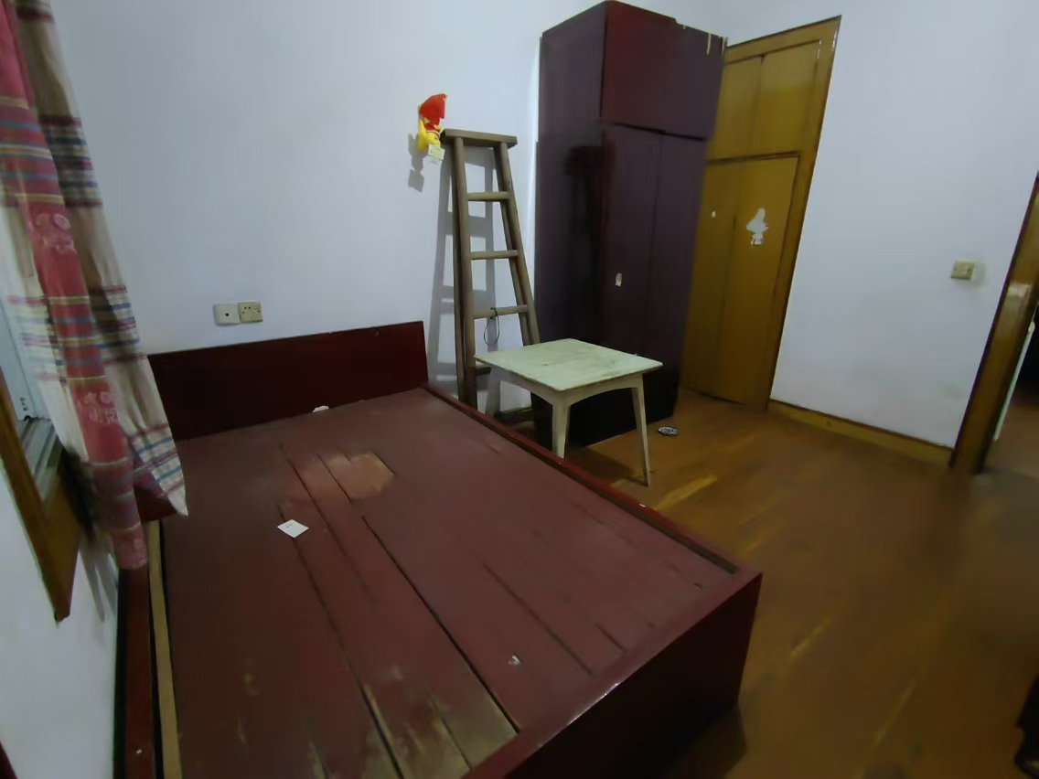 新民二村 2室1厅1卫 12.0万 新民二村 2室1厅1卫 12.0万室内图