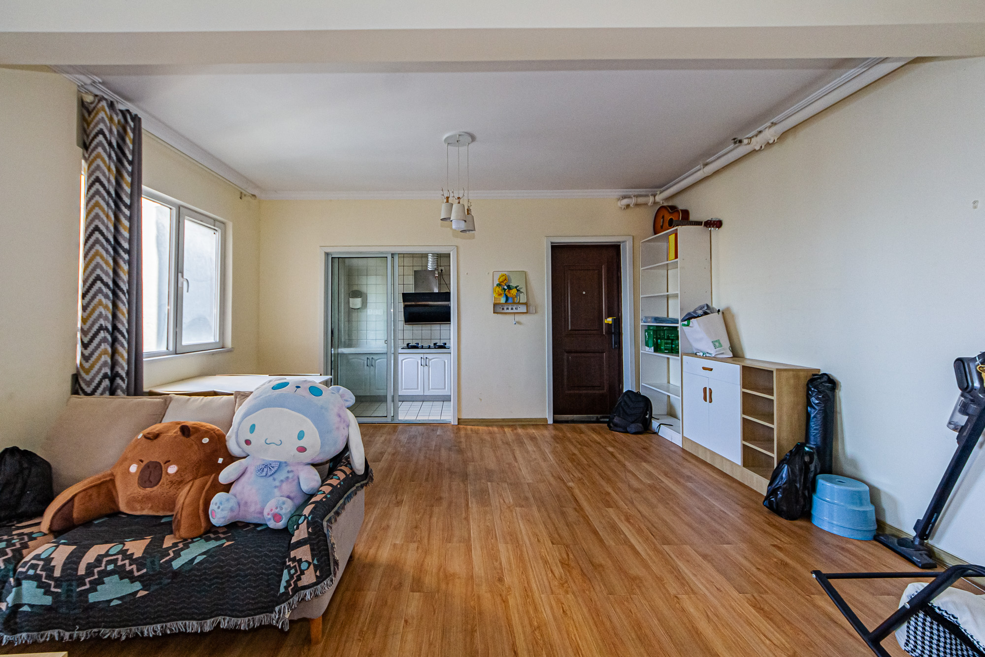 北辰三角洲C3区 3室2厅2卫 170.0万 北辰三角洲C3区 3室2厅2卫 170.0万客厅