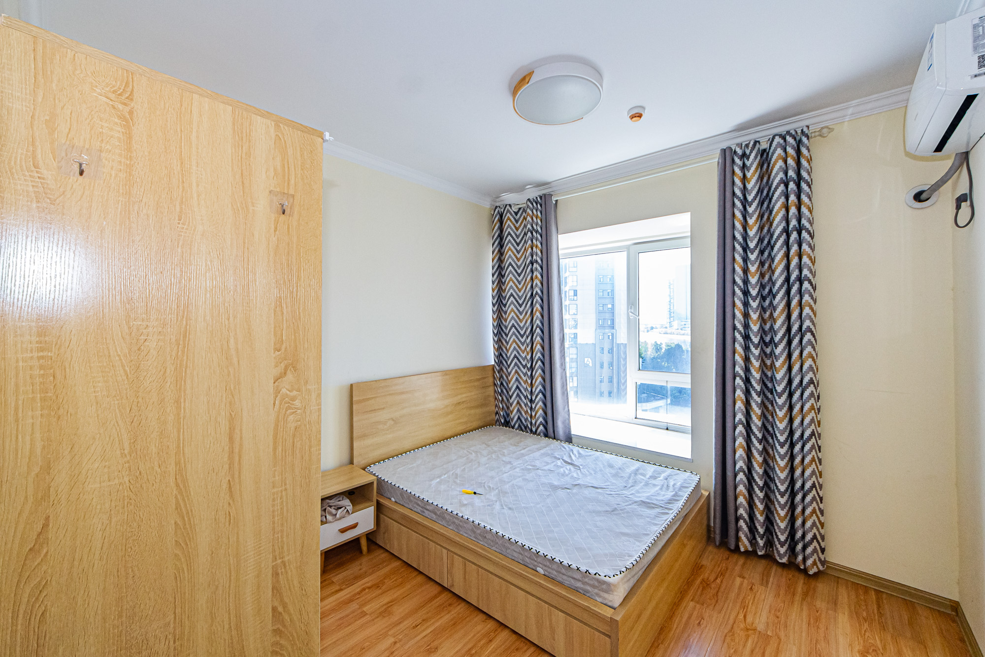 北辰三角洲C3区 3室2厅2卫 170.0万 北辰三角洲C3区 3室2厅2卫 170.0万卧室