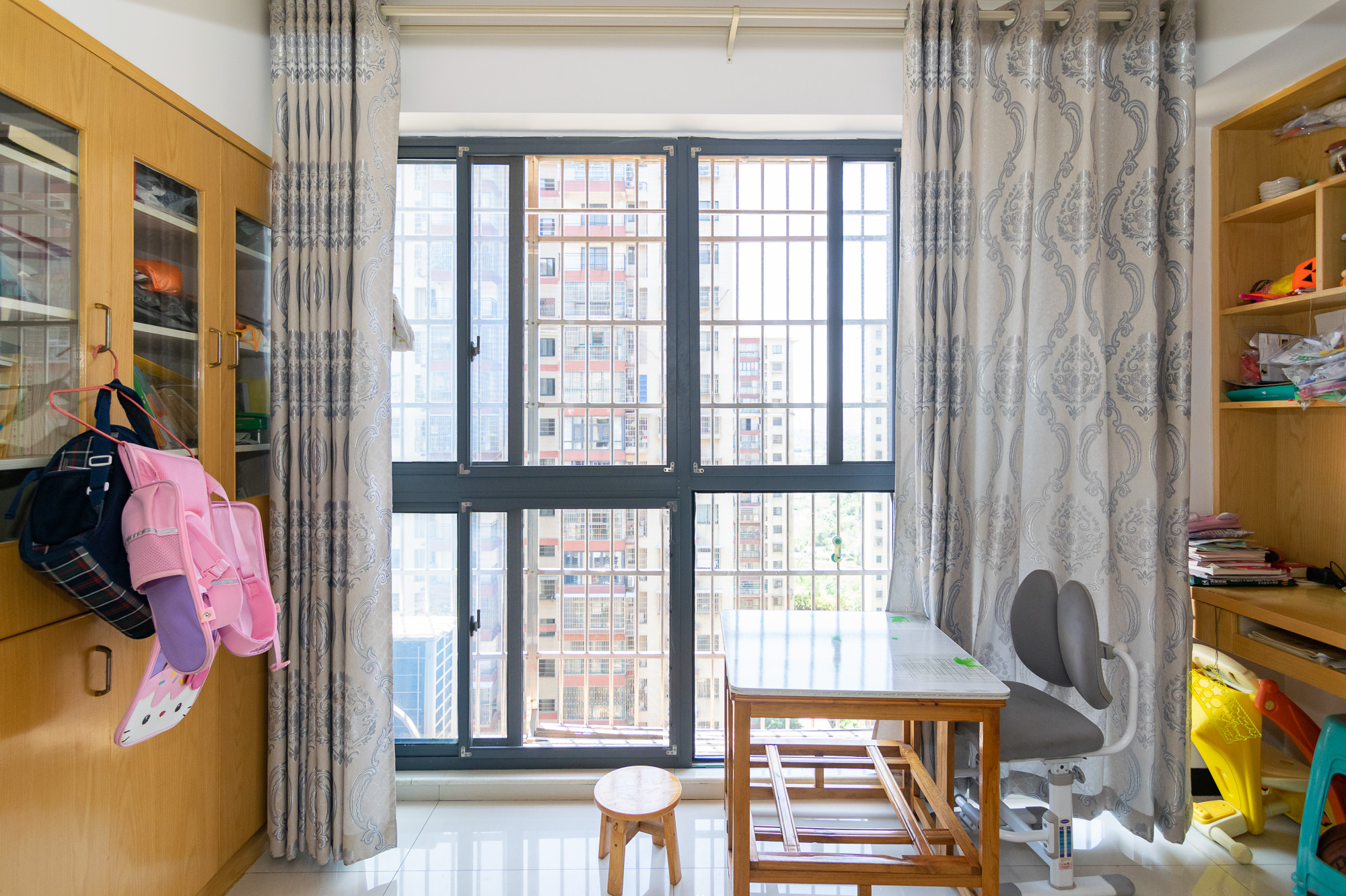 红建滨水铭城  2室2厅1卫    53.0万 红建滨水铭城  2室2厅1卫    53.0万阳台