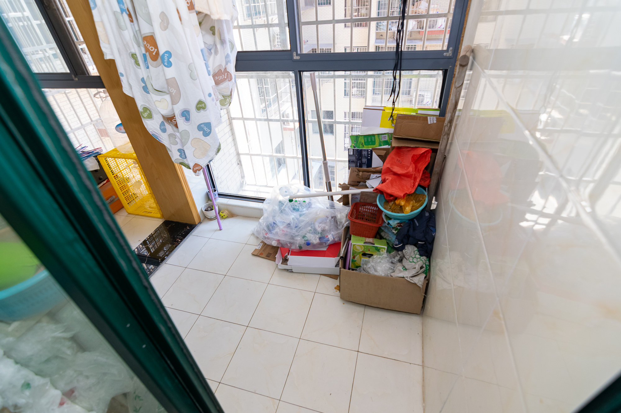 红建滨水铭城  2室2厅1卫    53.0万 红建滨水铭城  2室2厅1卫    53.0万阳台