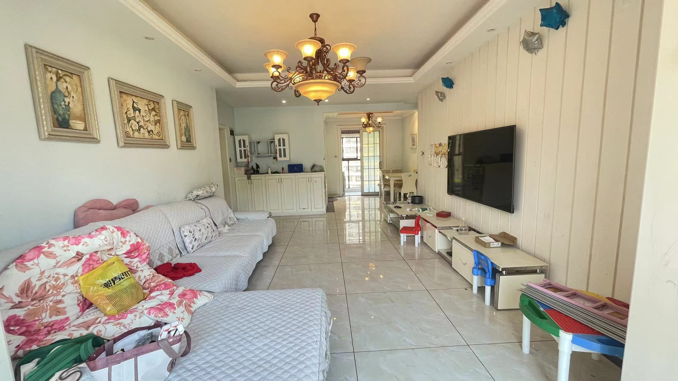 曼哈顿花园 3室2厅2卫 66.0万 曼哈顿花园 3室2厅2卫 66.0万室内图