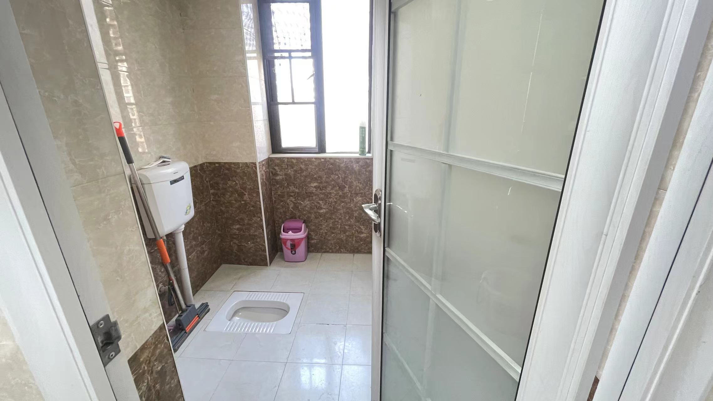 曼哈顿花园 3室2厅2卫 66.0万 曼哈顿花园 3室2厅2卫 66.0万室内图