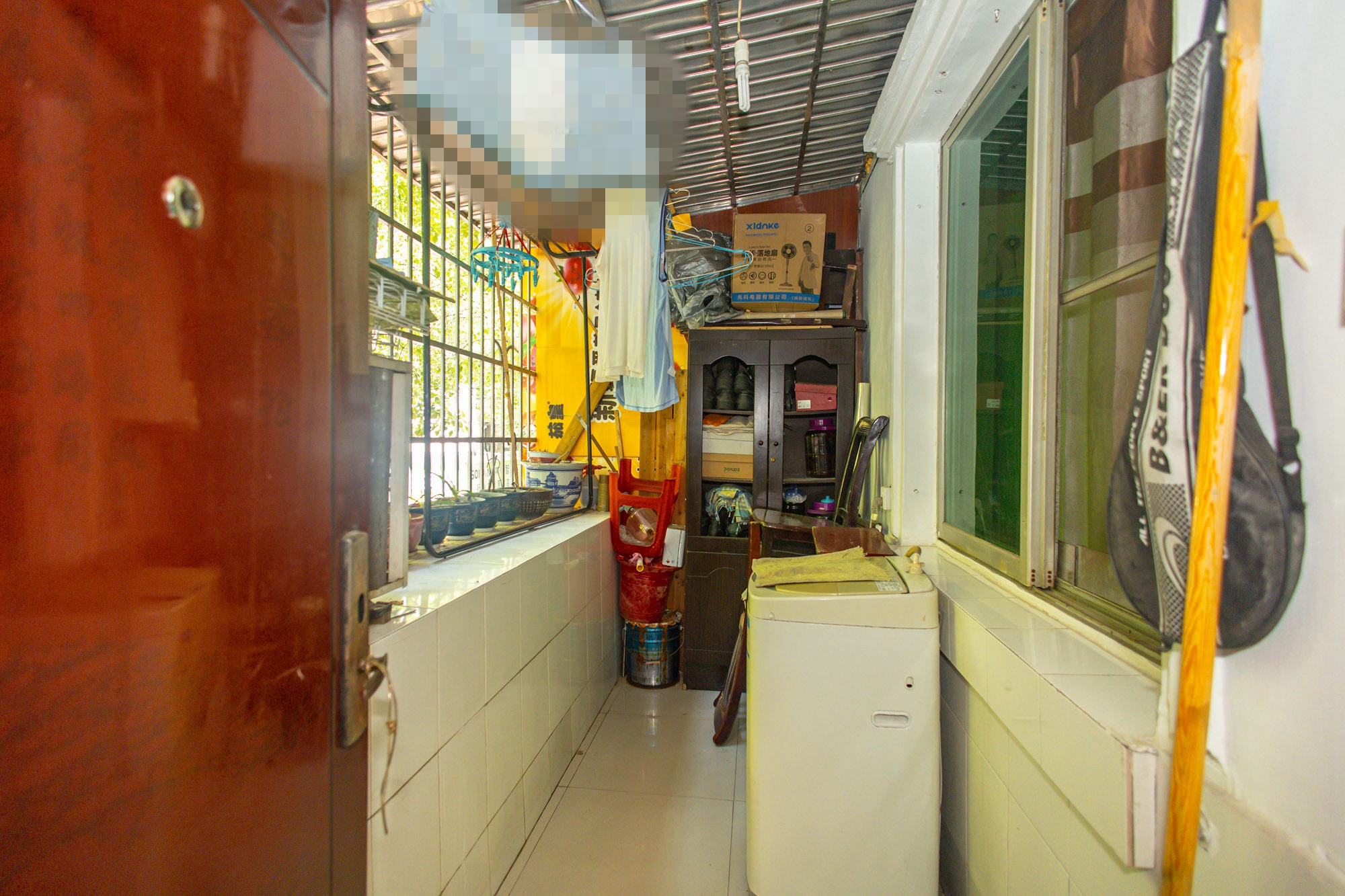 中南汽车世界  2室2厅1卫    38.8万 中南汽车世界  2室2厅1卫    38.8万阳台