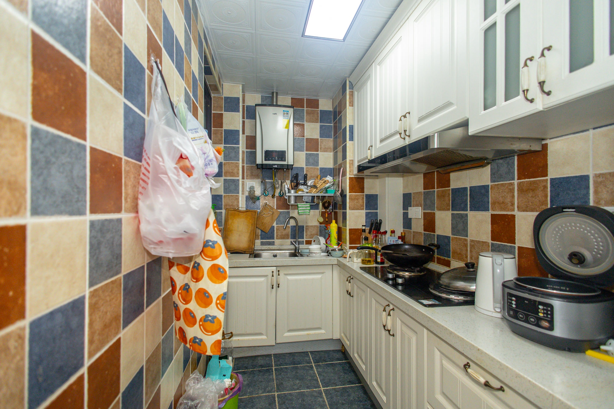 金科时代中心 3室1厅1卫 68.8万 金科时代中心 3室1厅1卫 68.8万厨房