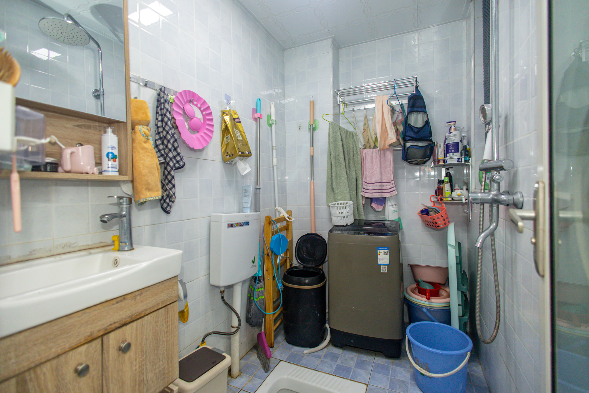 金科时代中心 3室1厅1卫 68.8万 金科时代中心 3室1厅1卫 68.8万卫生间