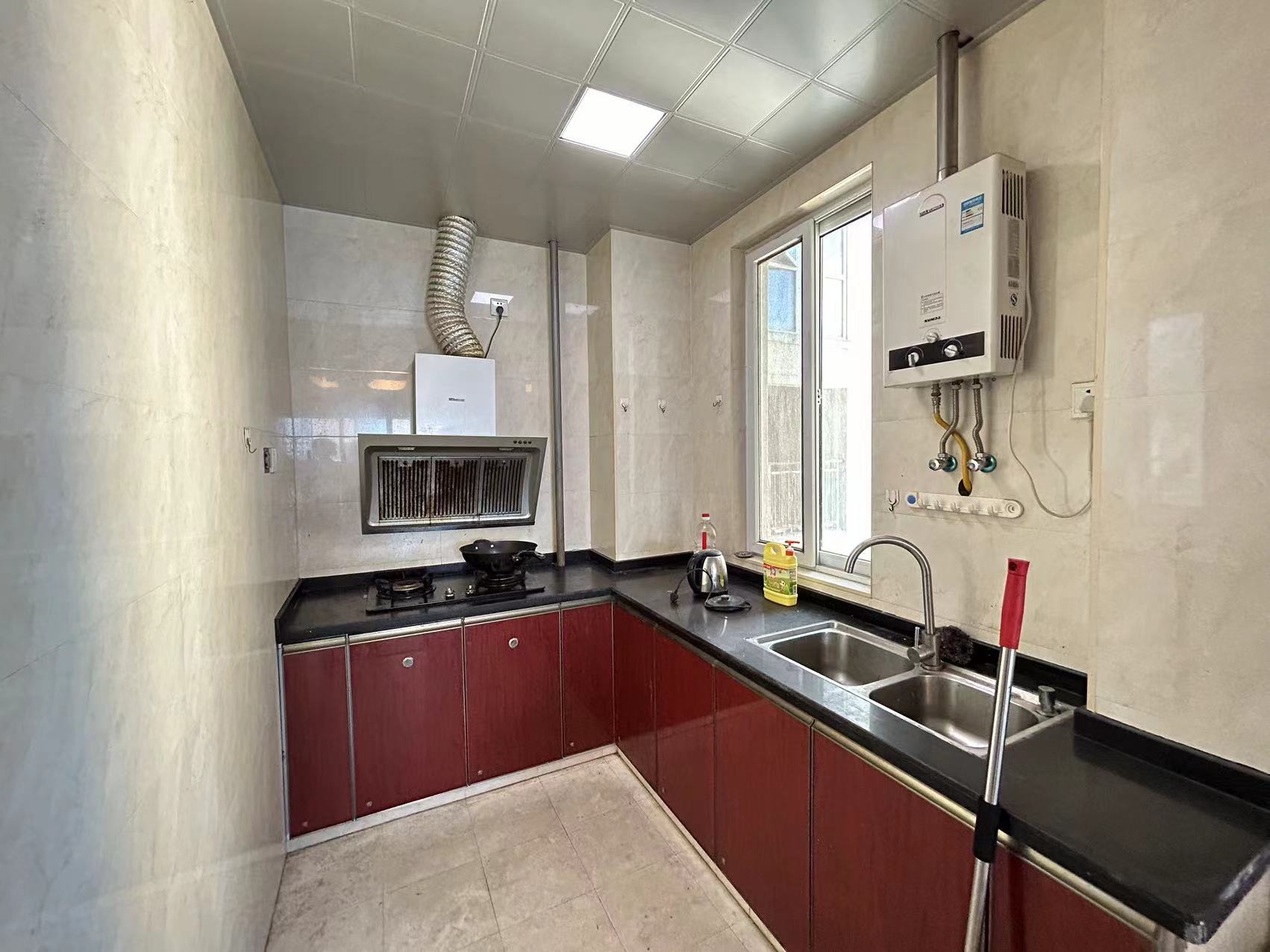 康馨佳园 3室2厅1卫 46.0万 康馨佳园 3室2厅1卫 46.0万室内图