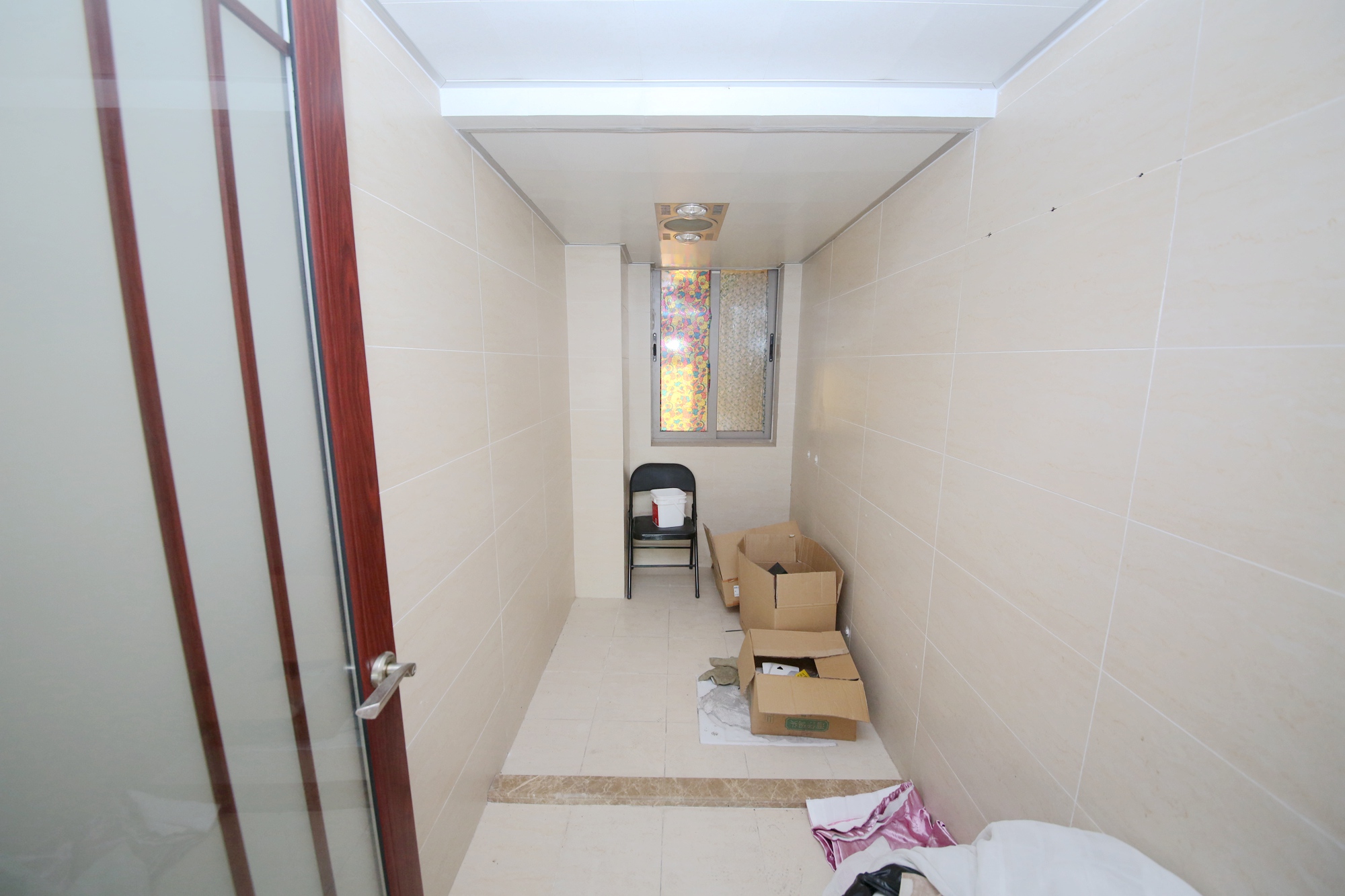 潮宗御苑  1室2厅2卫   294.50万卫生间